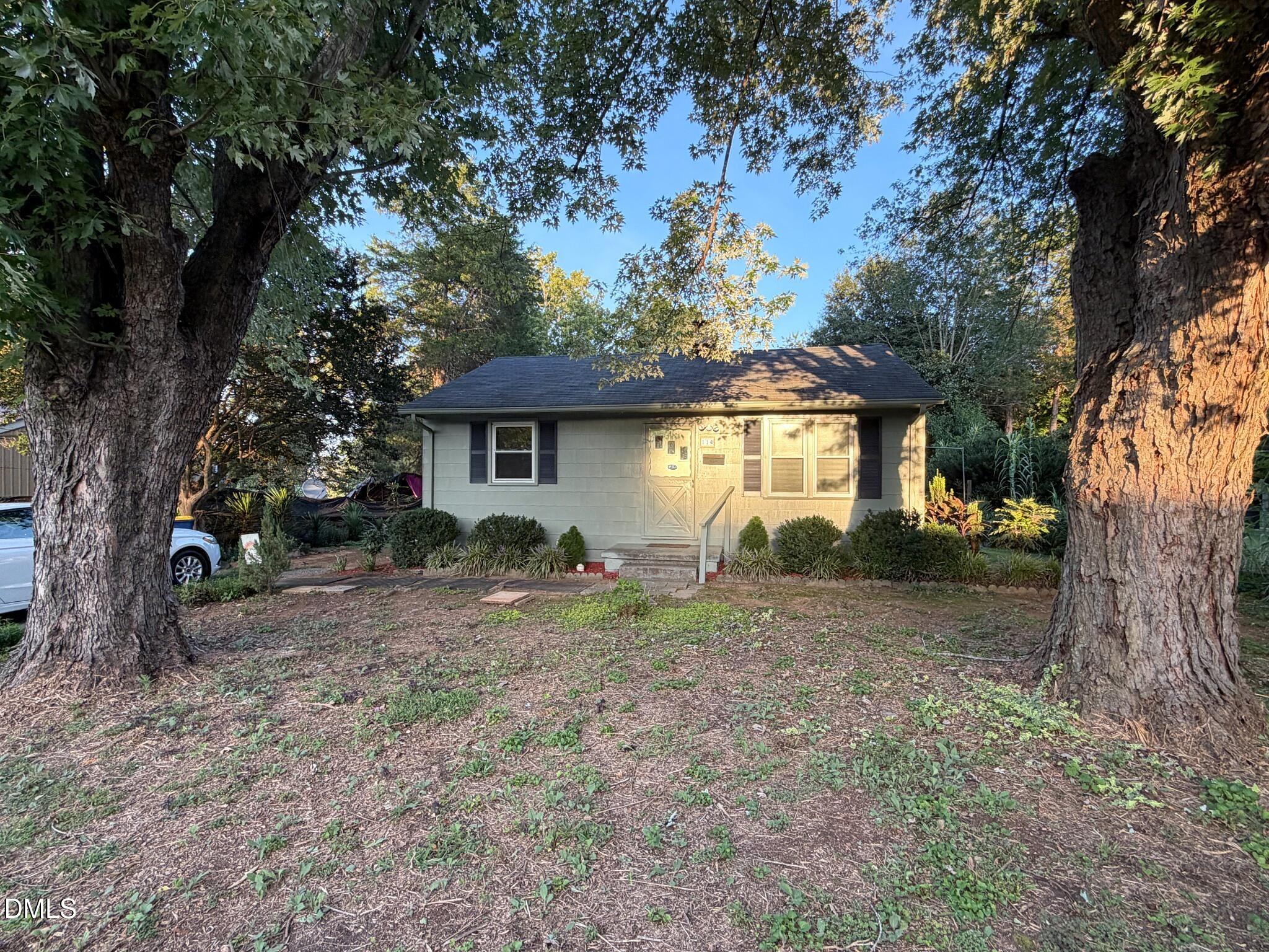 114 N Garden Avenue