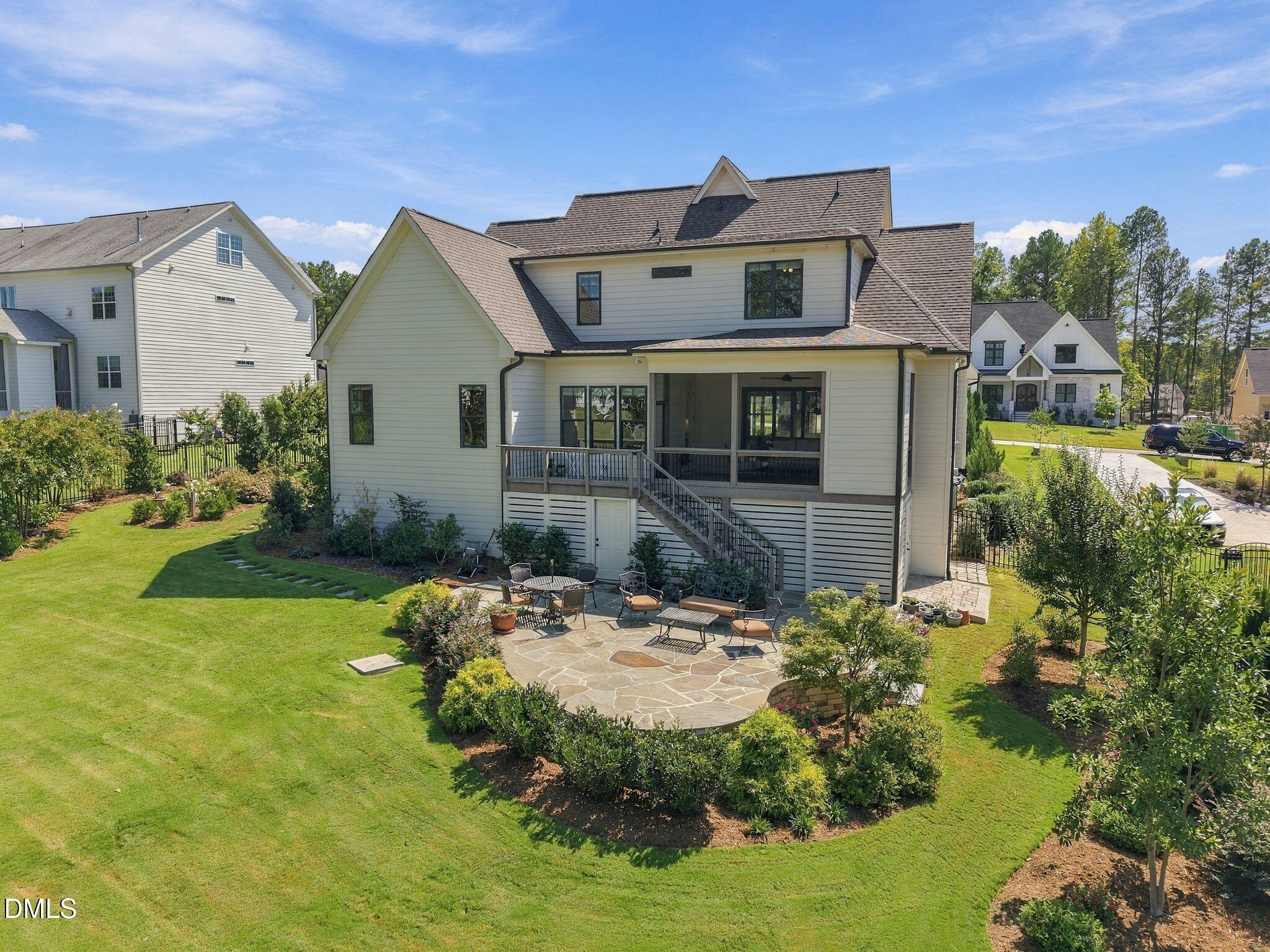 1221 Perry Bluff Drive