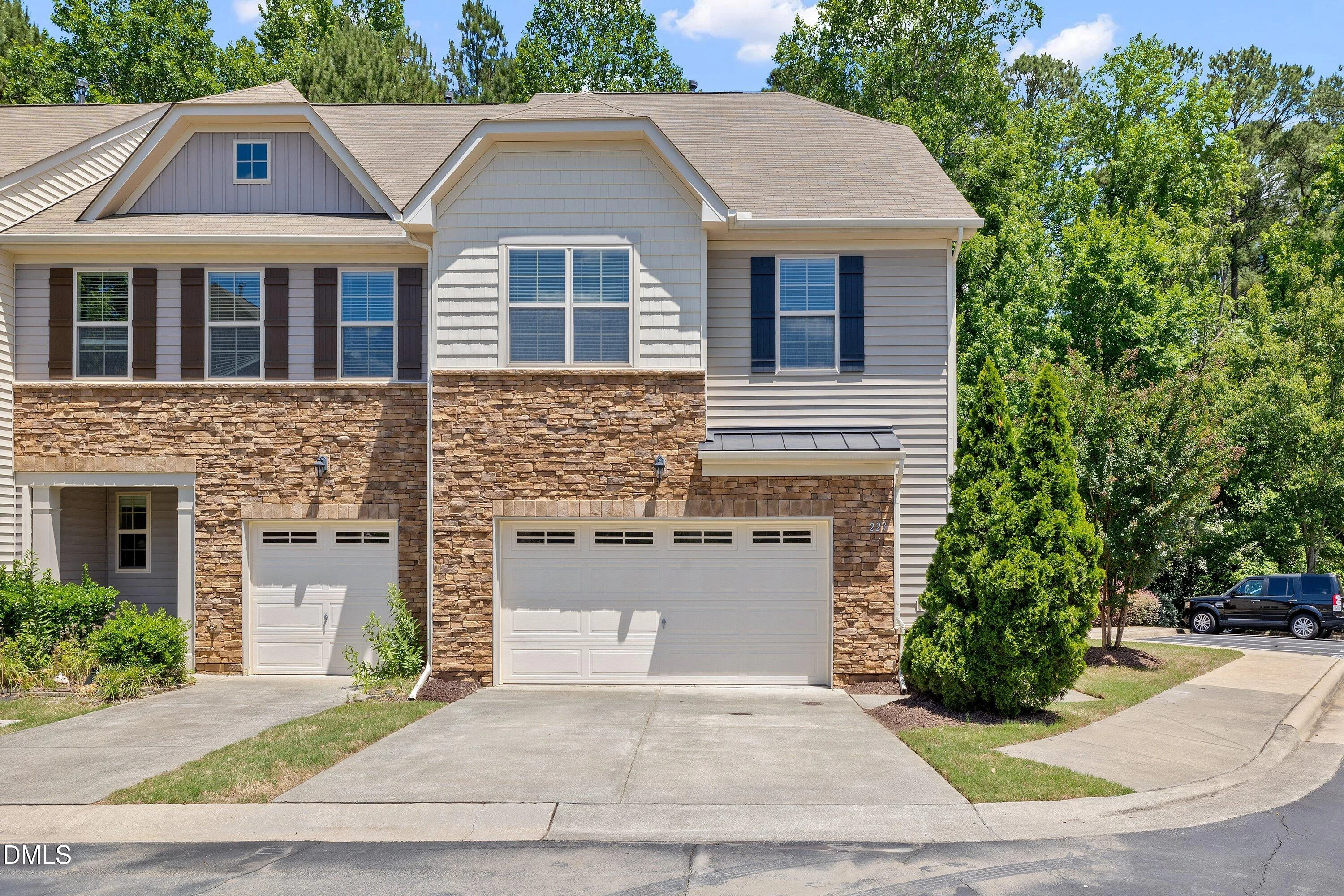 223 Diamond Head Drive