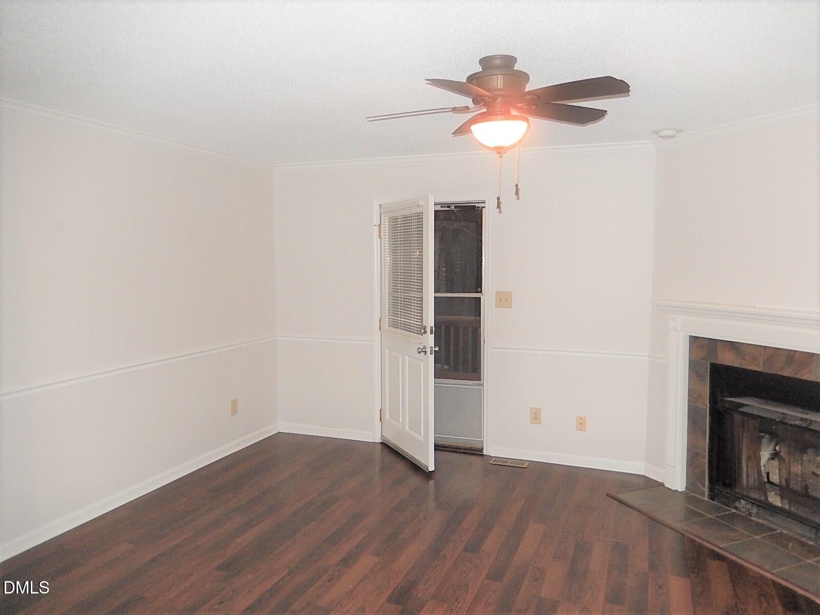 1319 Wall Road