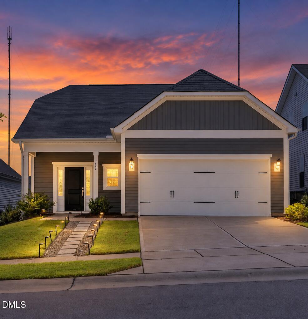 131 White Oak Garden Way