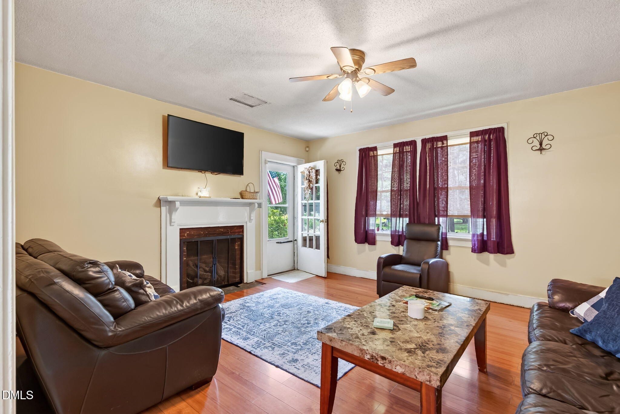 4087 Glendale Road