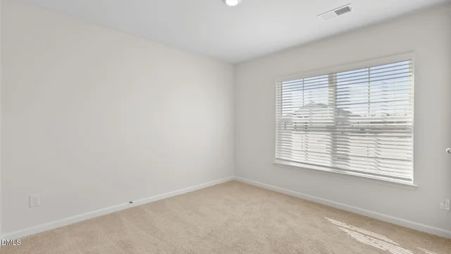 603 Fionn Street, photo 4 of 20