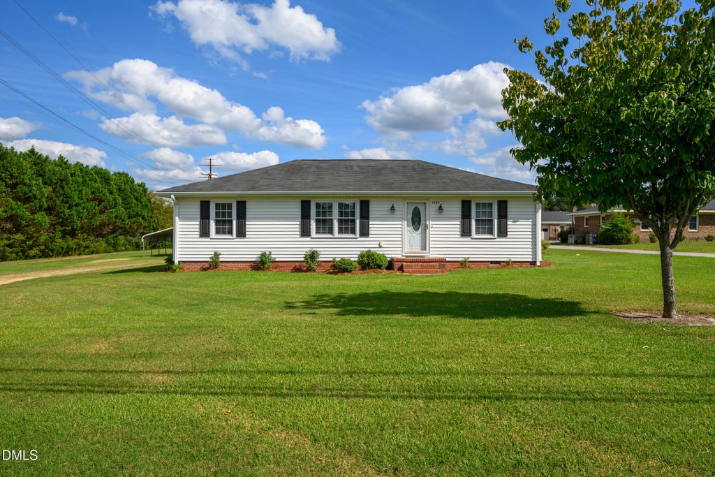 Photo of 1035 W Saint James Street, Tarboro, NC 27886 (MLS # 10192426)