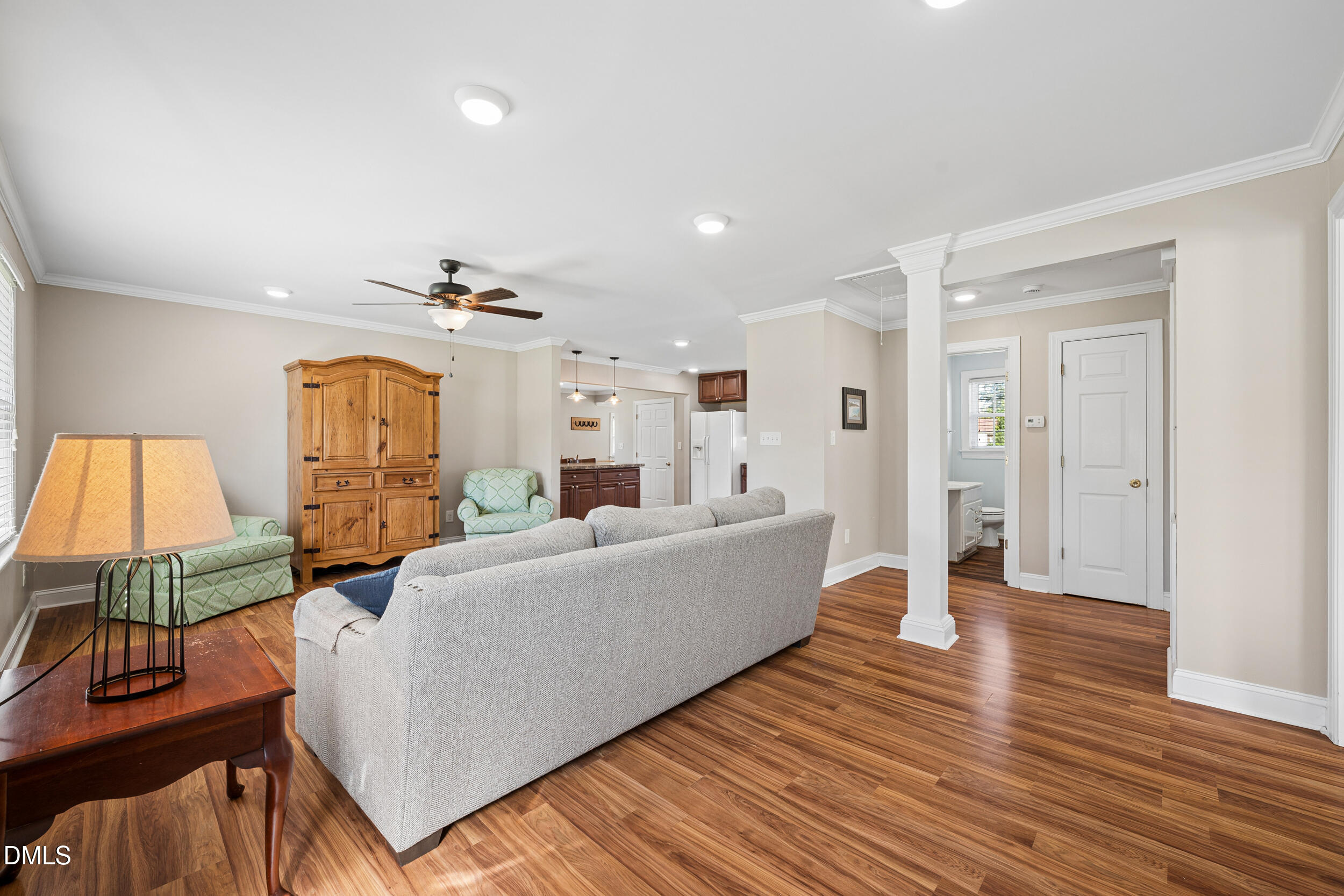 1035 W Saint James Street