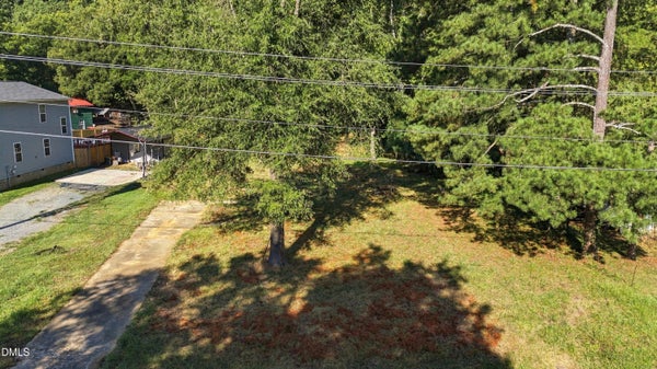 1510 W RALEIGH ST, SILER CITY, NC 27344 - Image d449b0935cc088e9ae15afd7463a7559/206790277