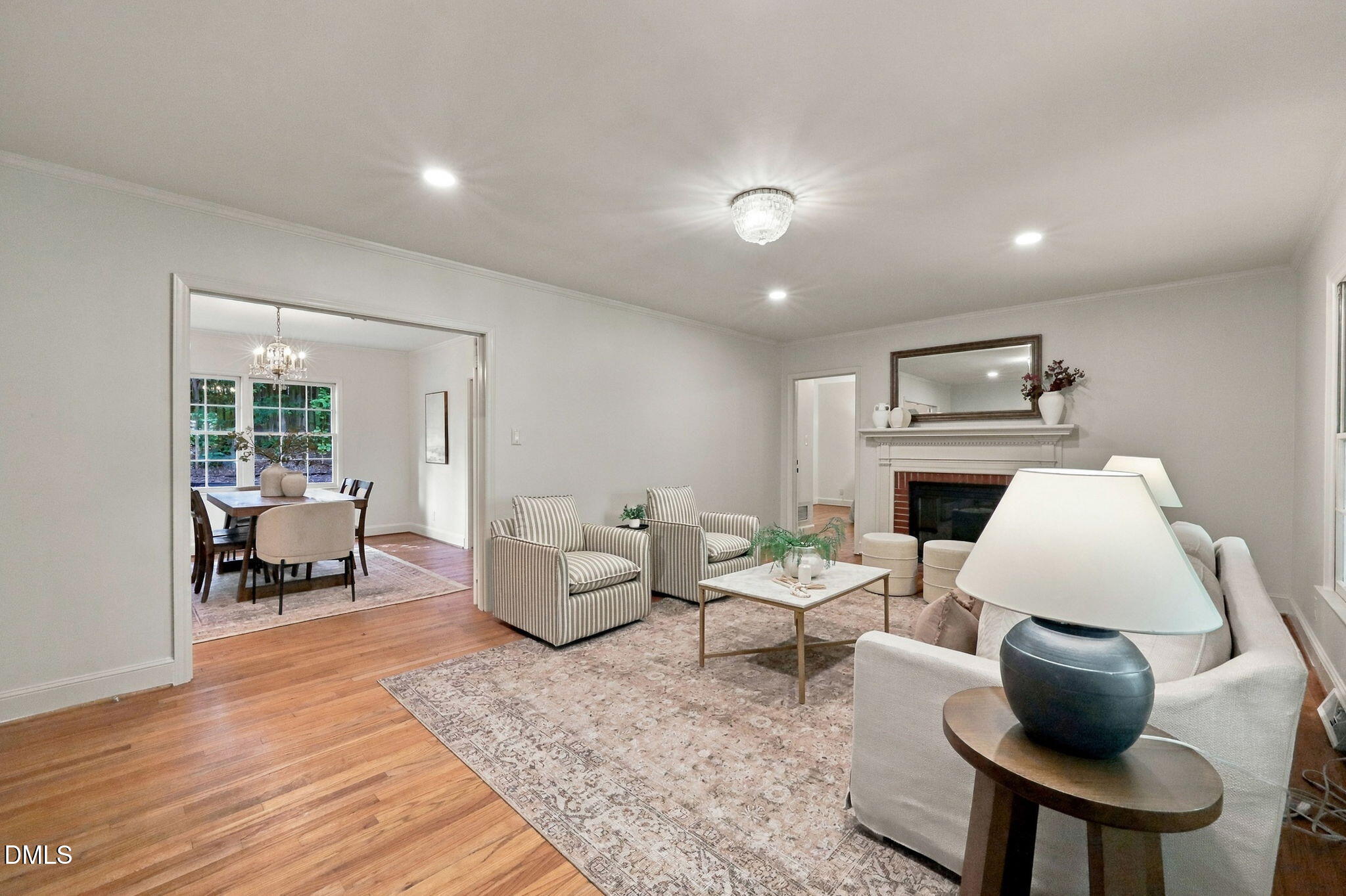 203 N Estes Drive