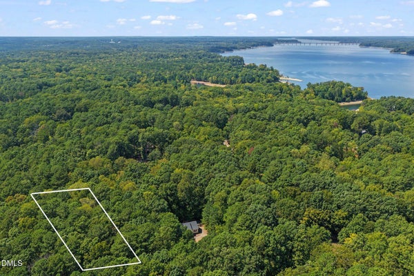 116 OAK RUN, CLARKSVILLE, VA 23927 - Image d4794e29dc1316d6e89cec6dda63a307/3240433749