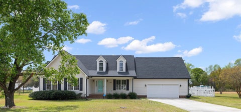 724 Iris Bryant Road Dunn NC 28334