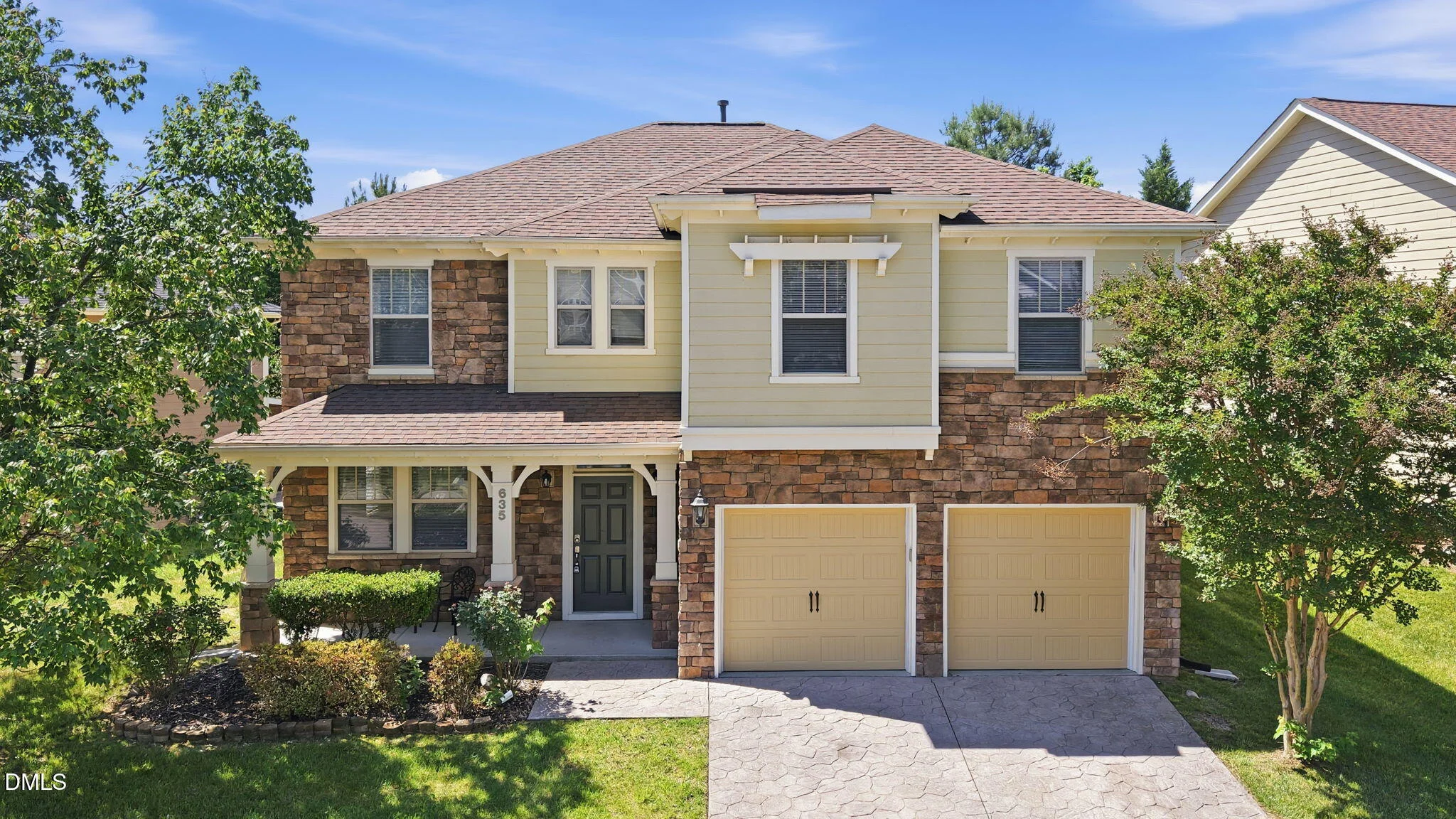 635 Piper Stream Circle
