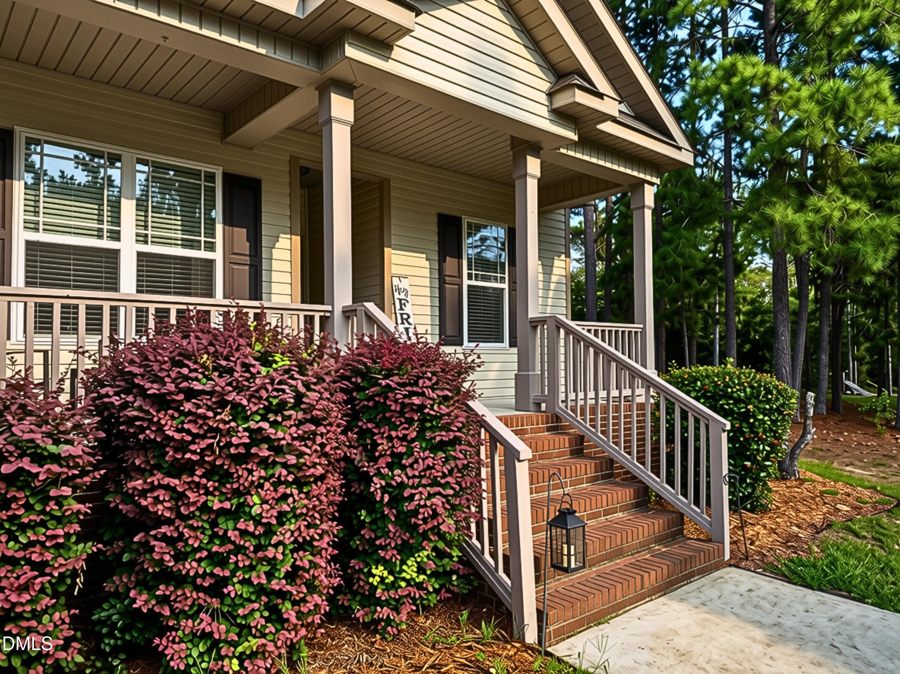 31 Maple Leaf Court