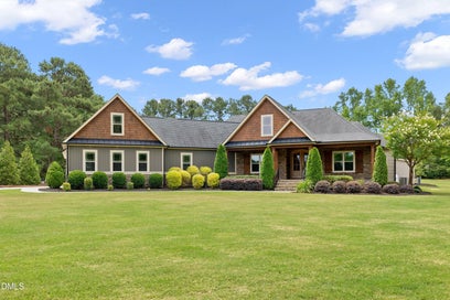 2335 Twin Acres Road Clayton NC 27520