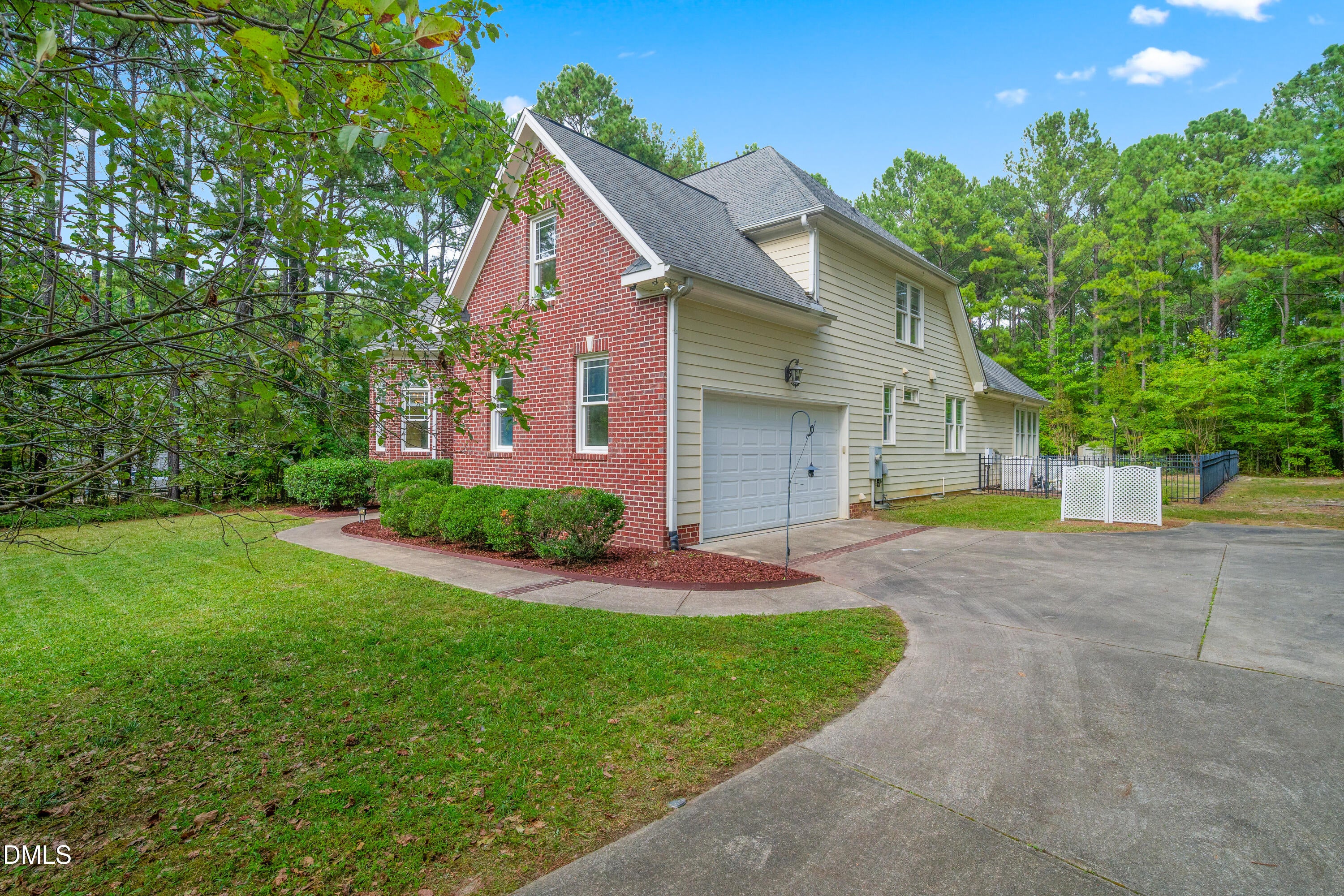 5216 Winfree Lane