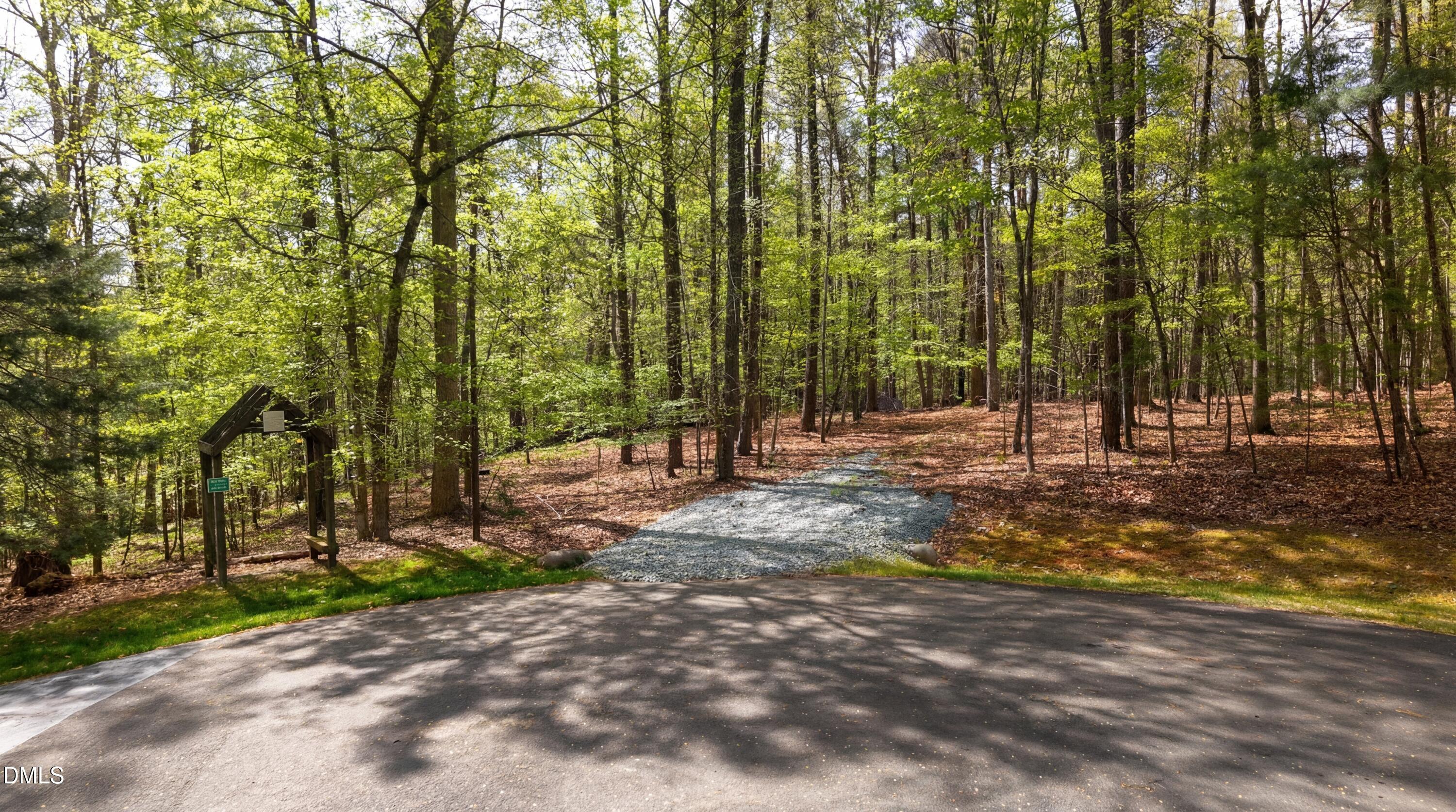 709 Glen Mist Trail