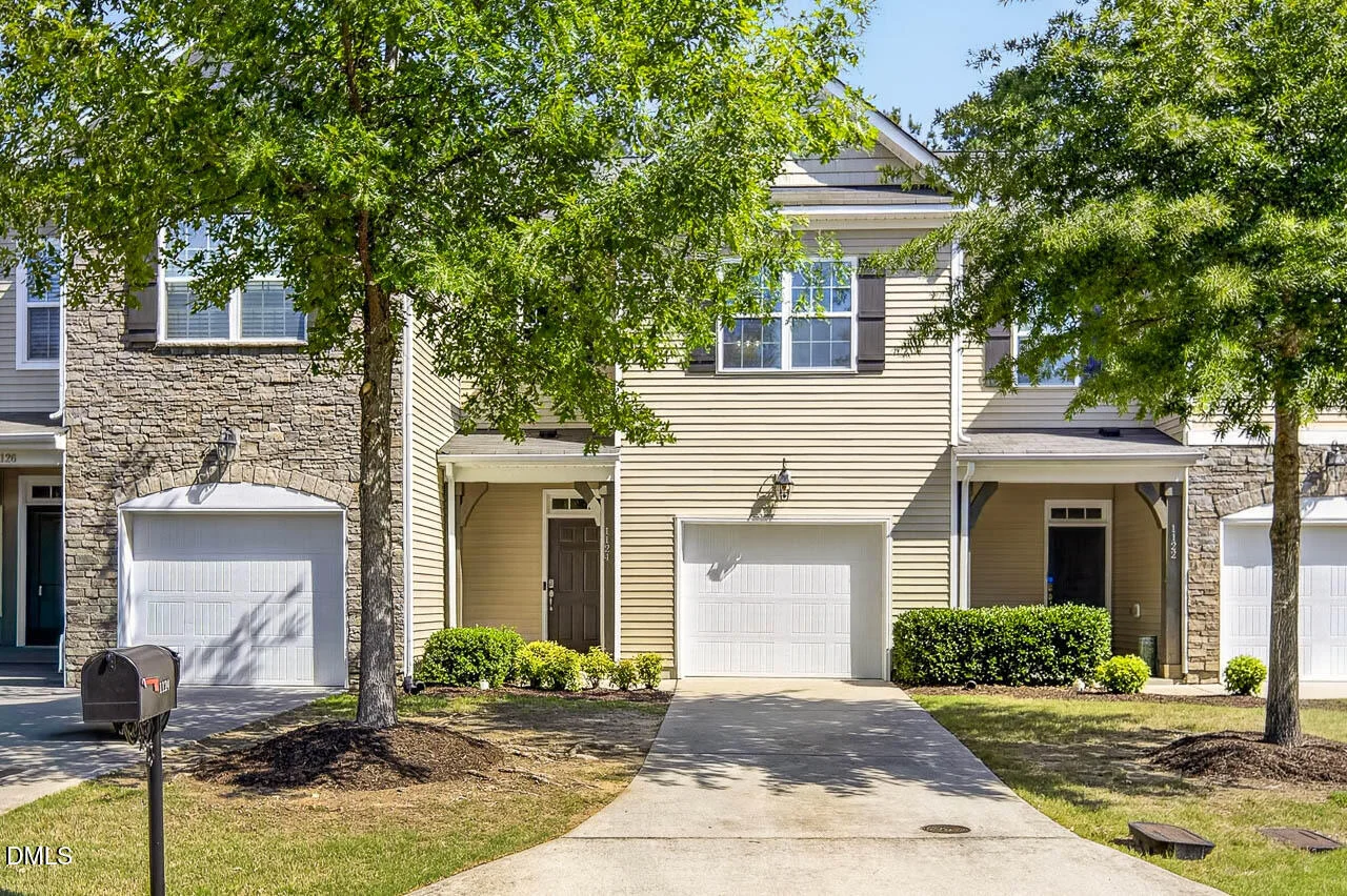 1124 Nicklaus Drive