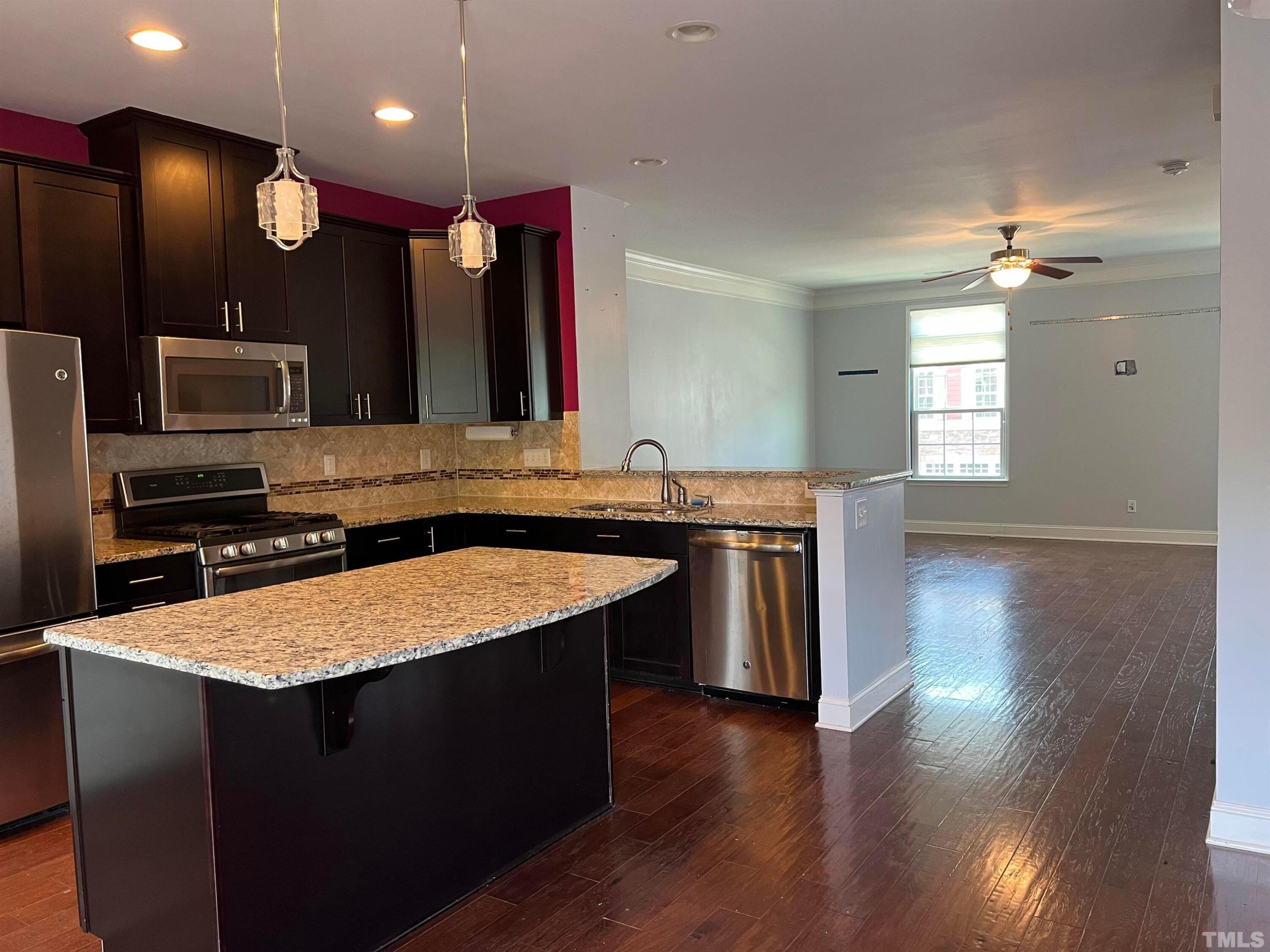 1137 Boxcar Way