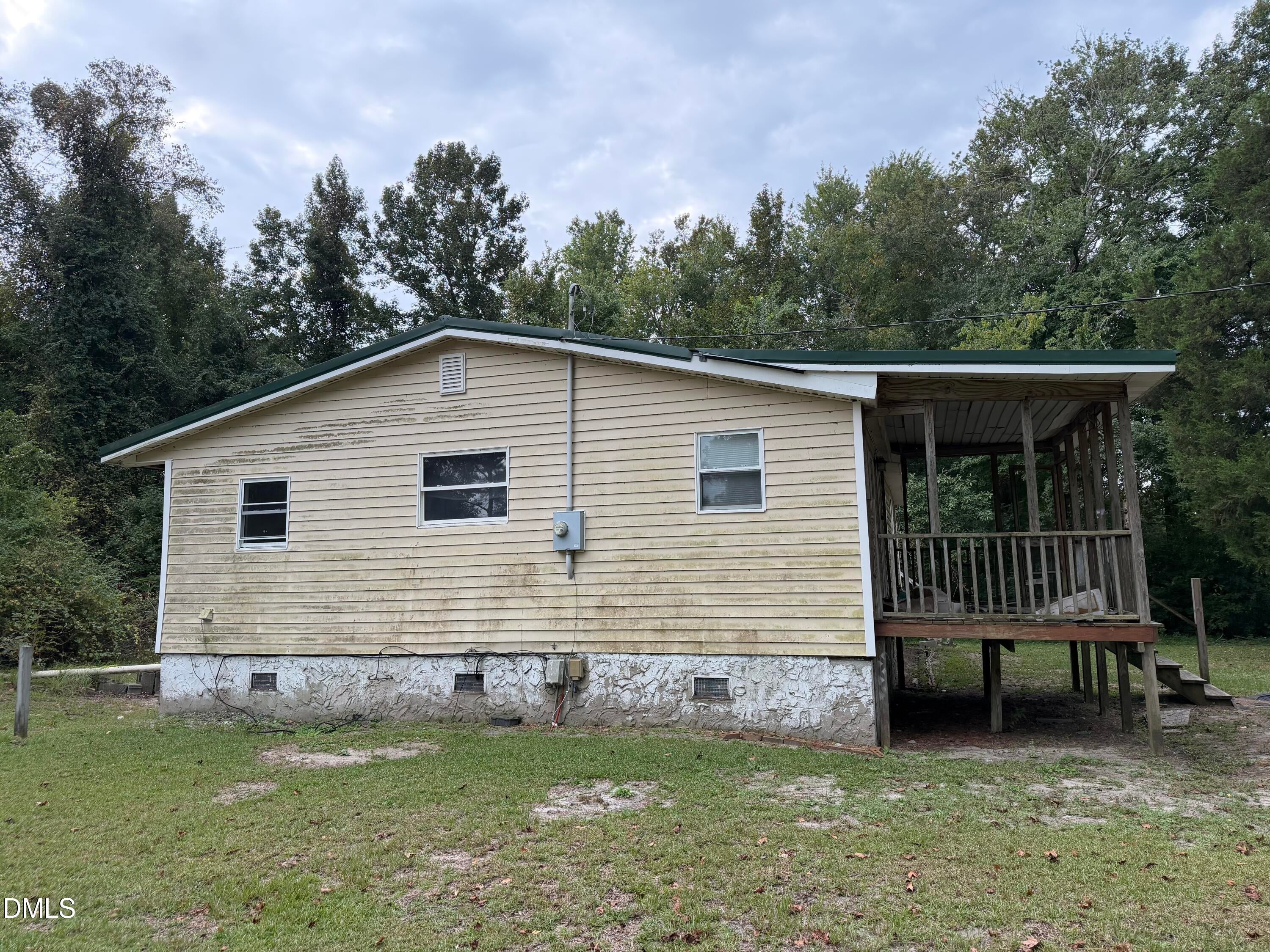 2565 Streets Ferry Road