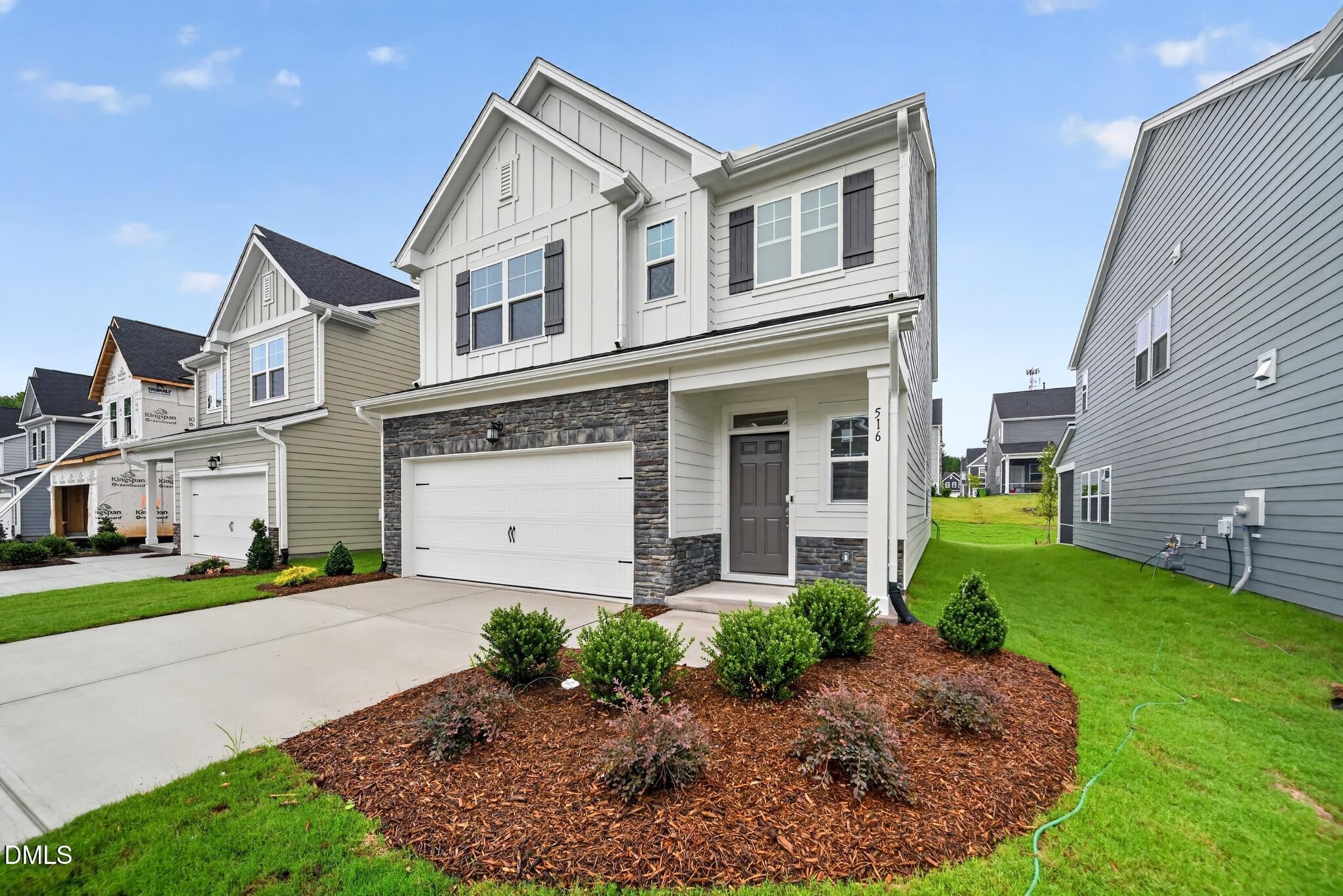 516 Whale Cove Way