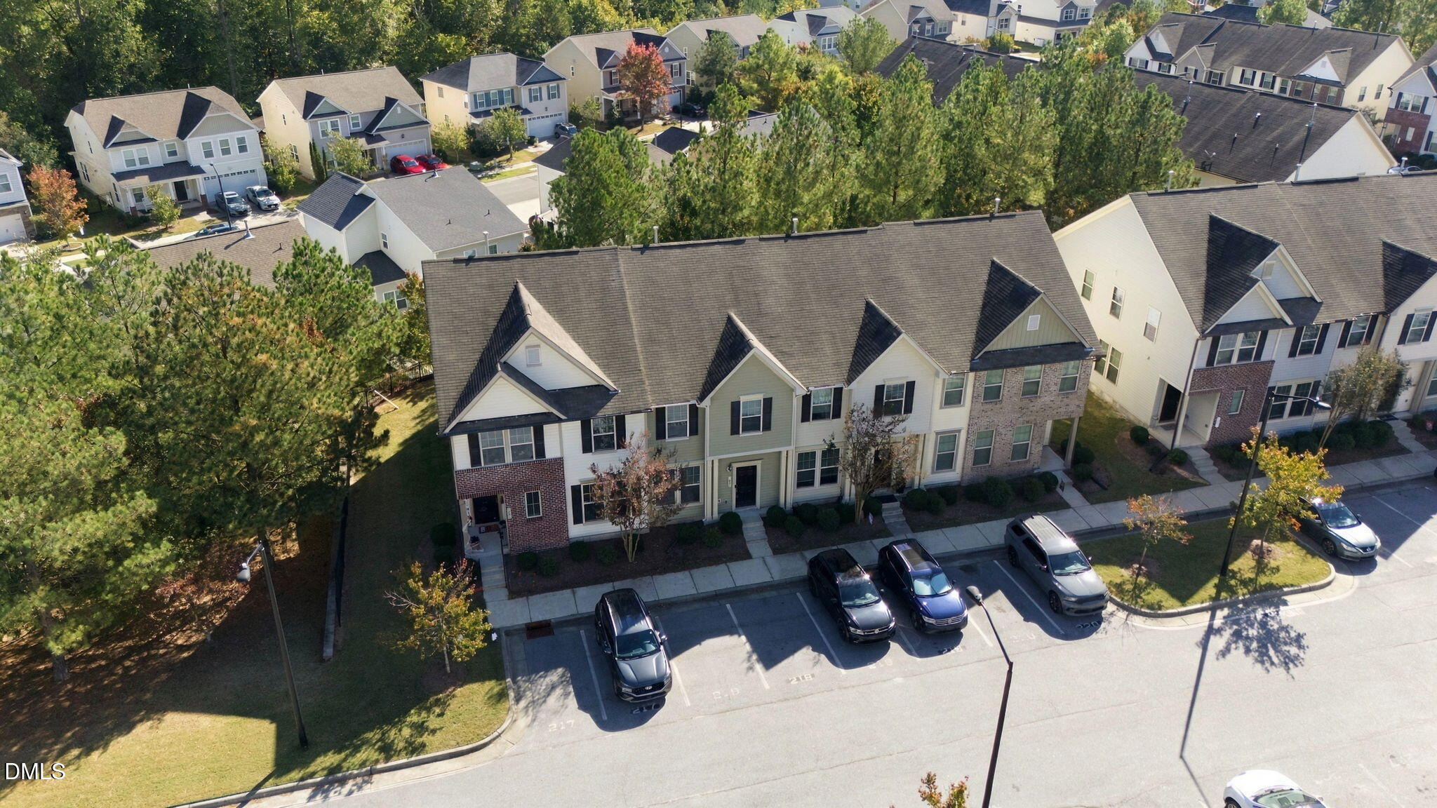 47 Holly Berry Lane