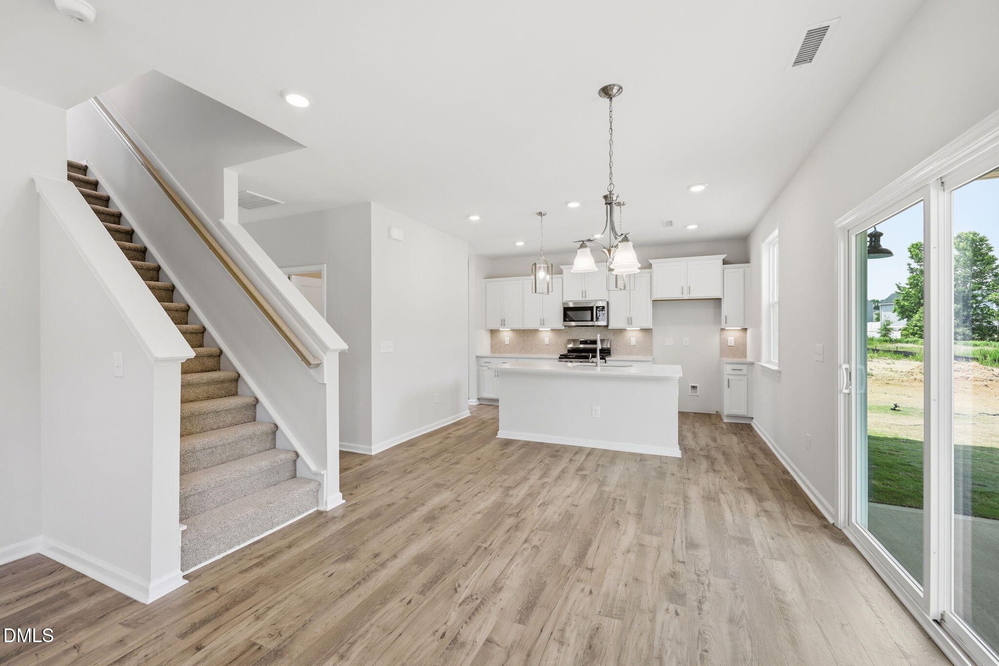 64 Peach Grv Way