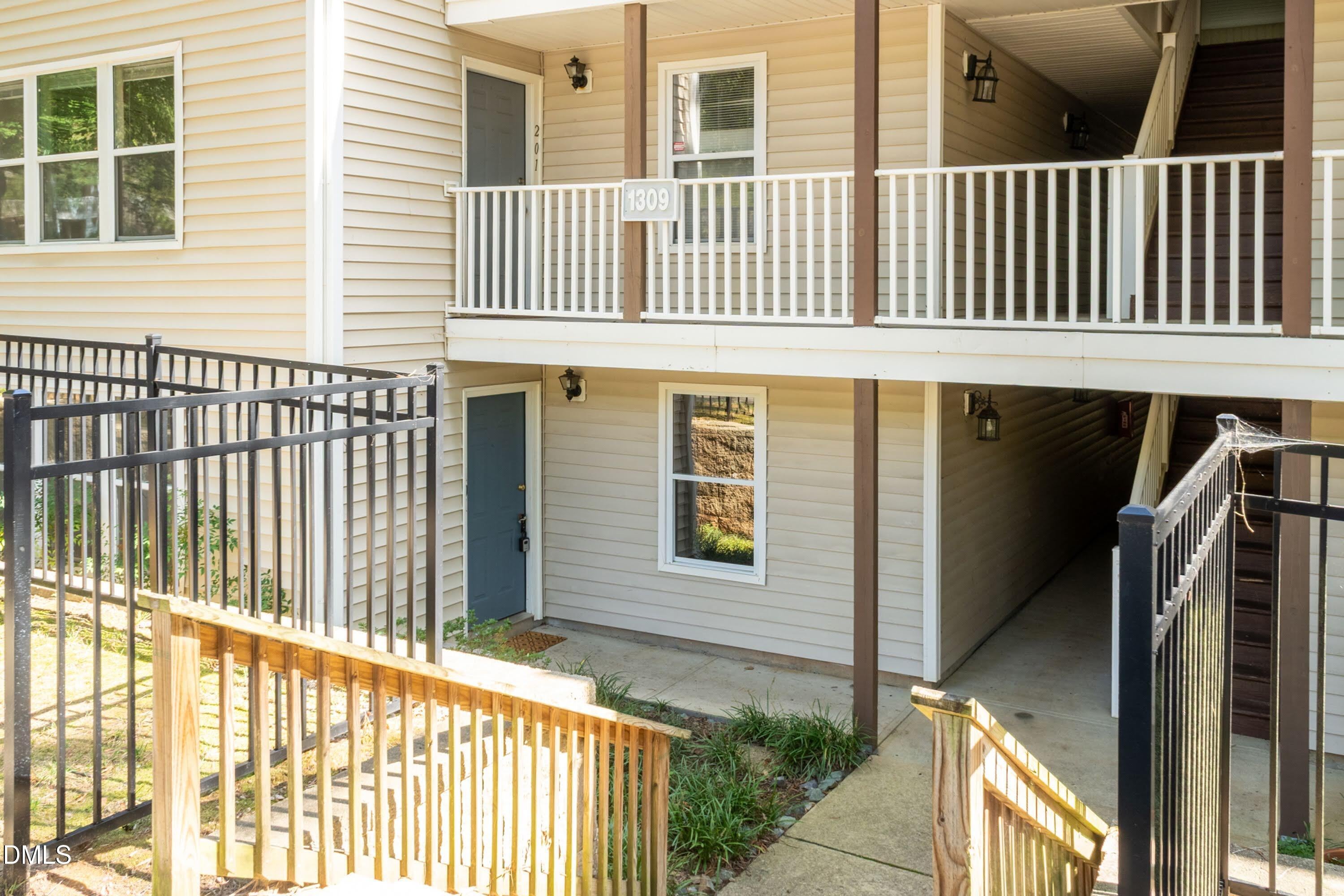 1309 Hillbrow Lane