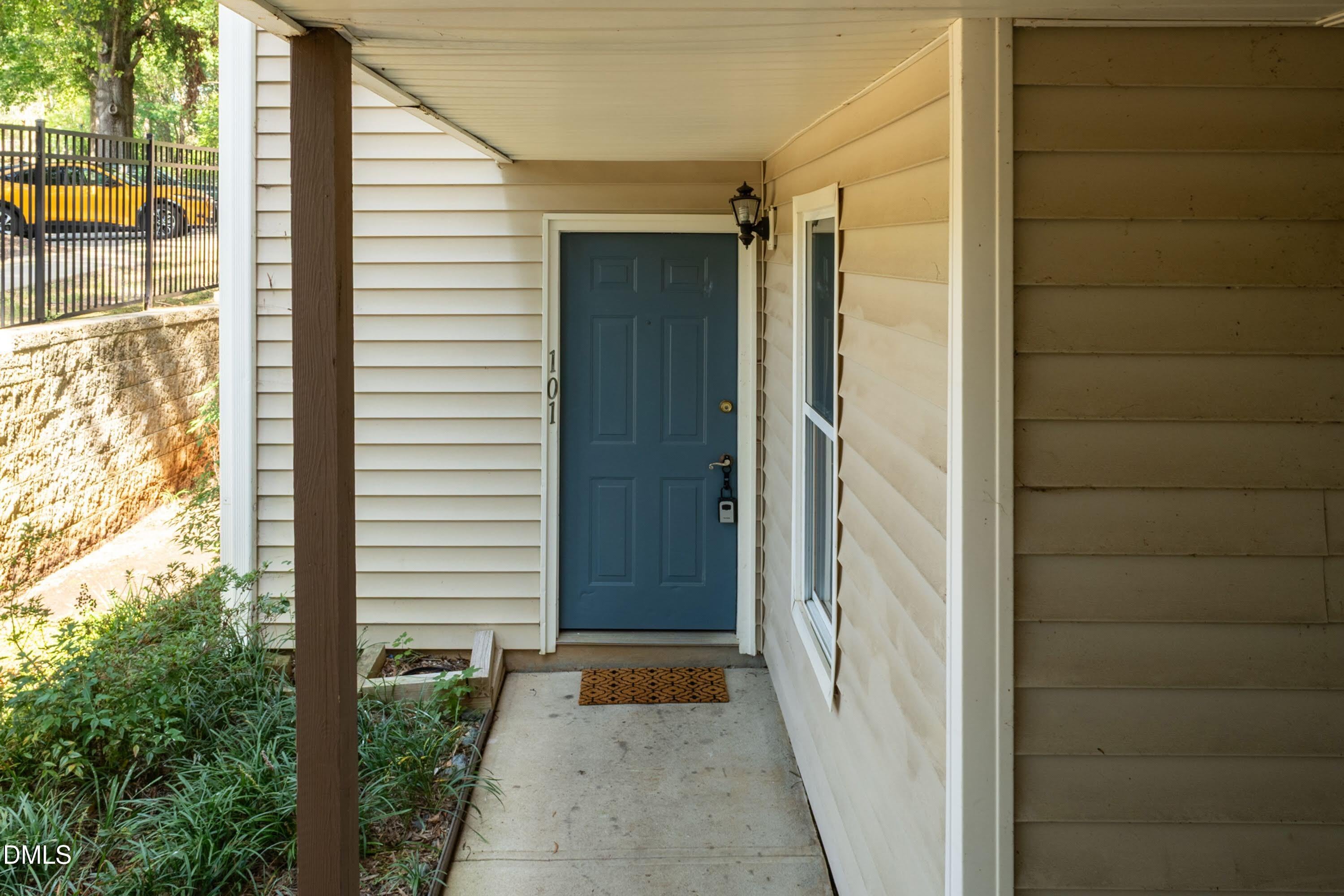1309 Hillbrow Lane