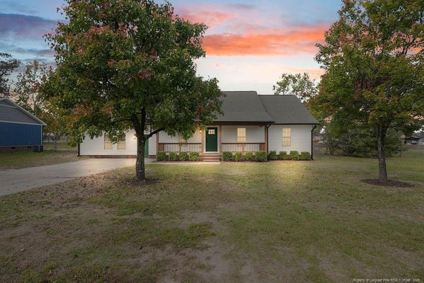 246 EILEEN DR, SPRING LAKE, NC 28390 - Image d89b4b5ee8a7168603eea47e14bc9caa/3212297704