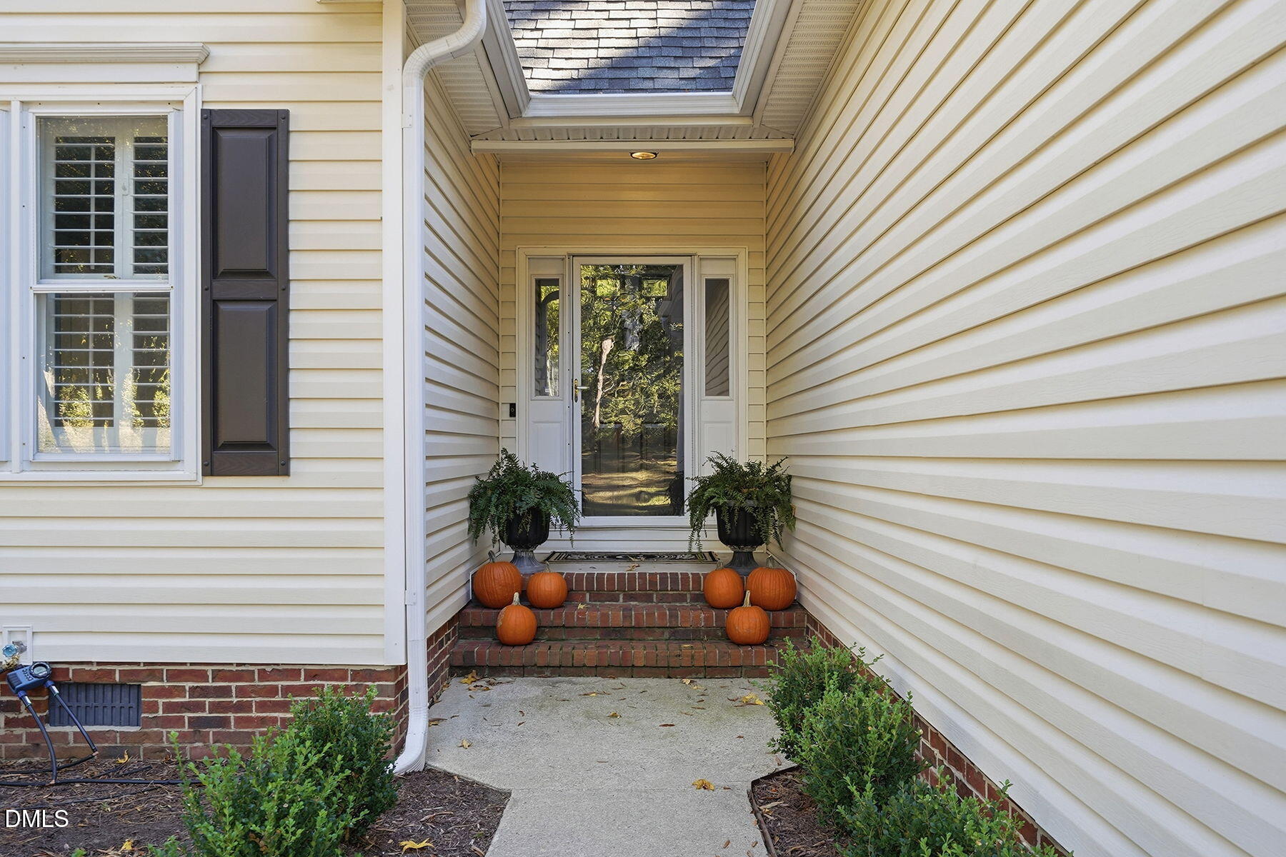 181 Bluegrass Court