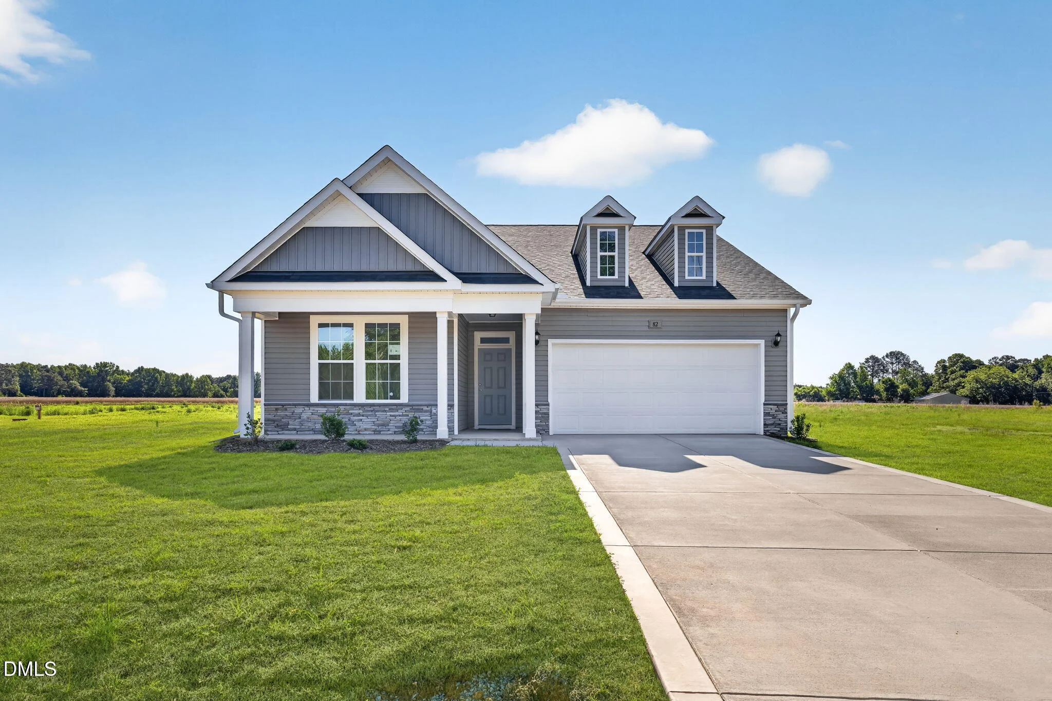 82 Maverick Lane Ln