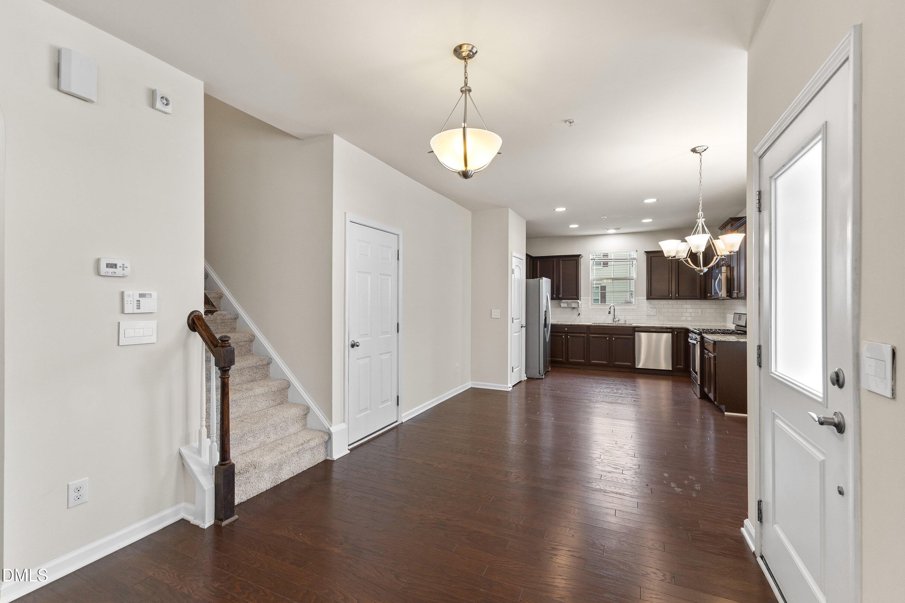 10017 Lynnberry Place