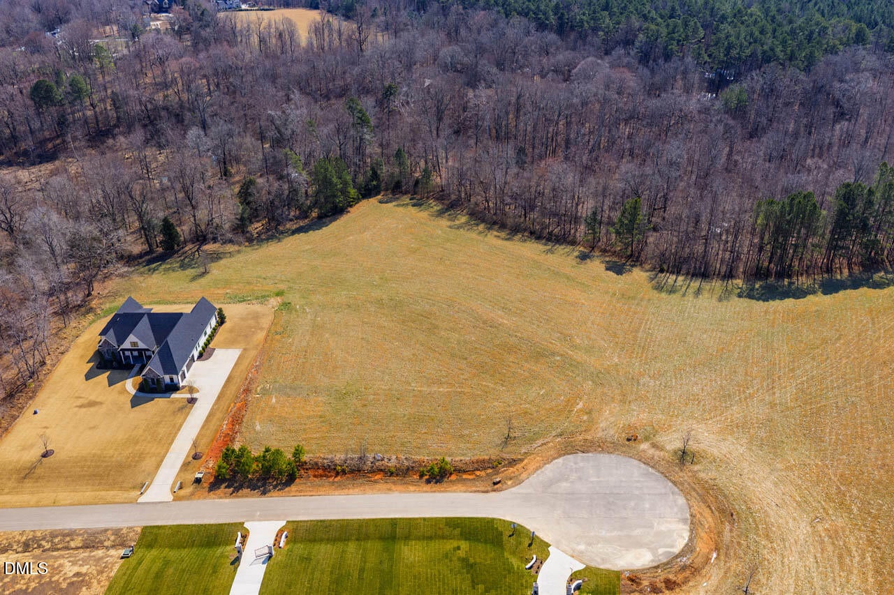 Lot 14 Secretariat Court