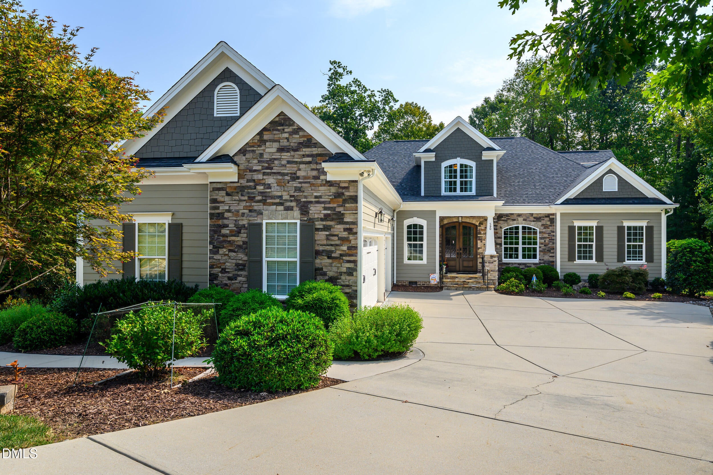 590 Stoney Creek Way