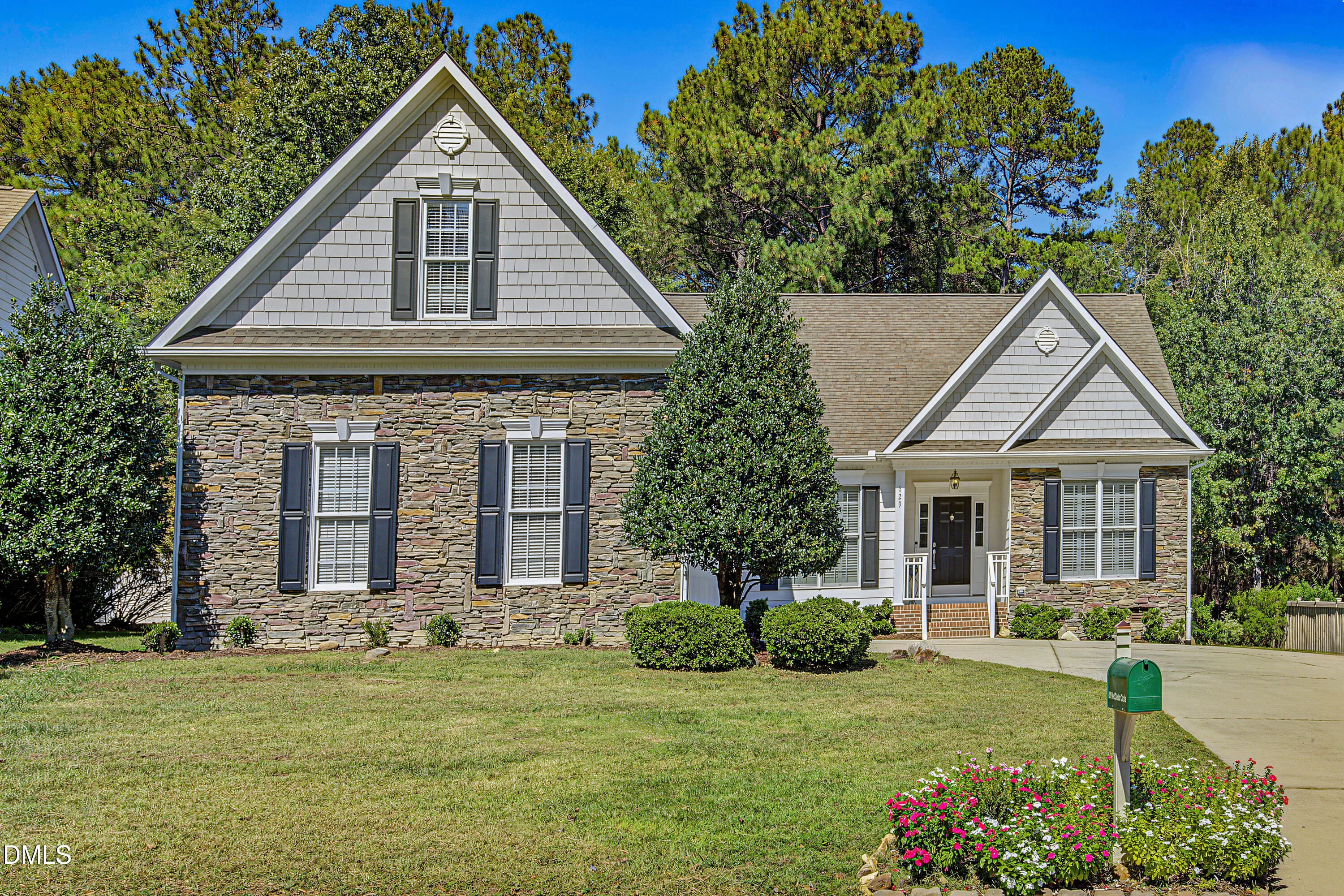 629 Red Cedar Circle