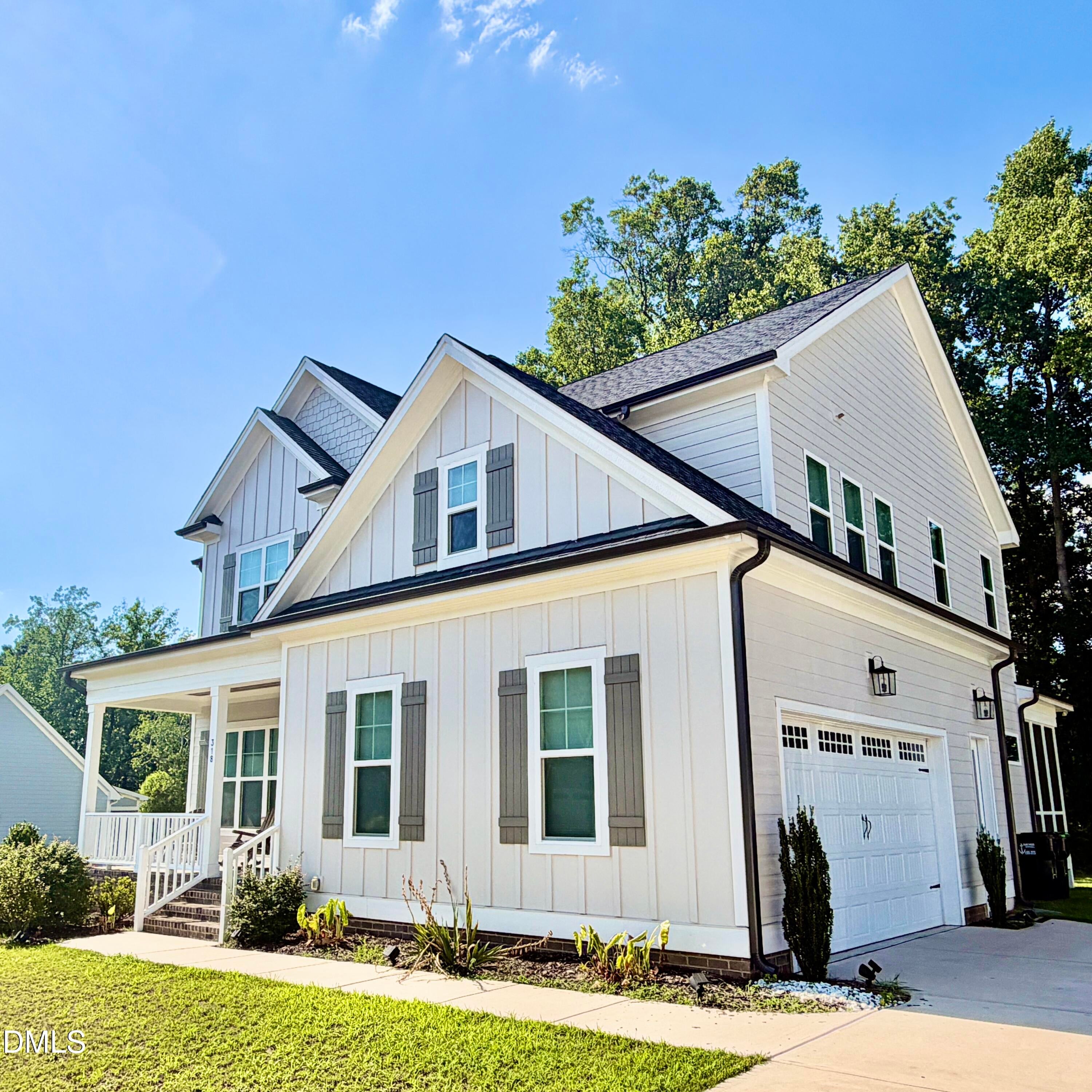 318 Lambert Lane