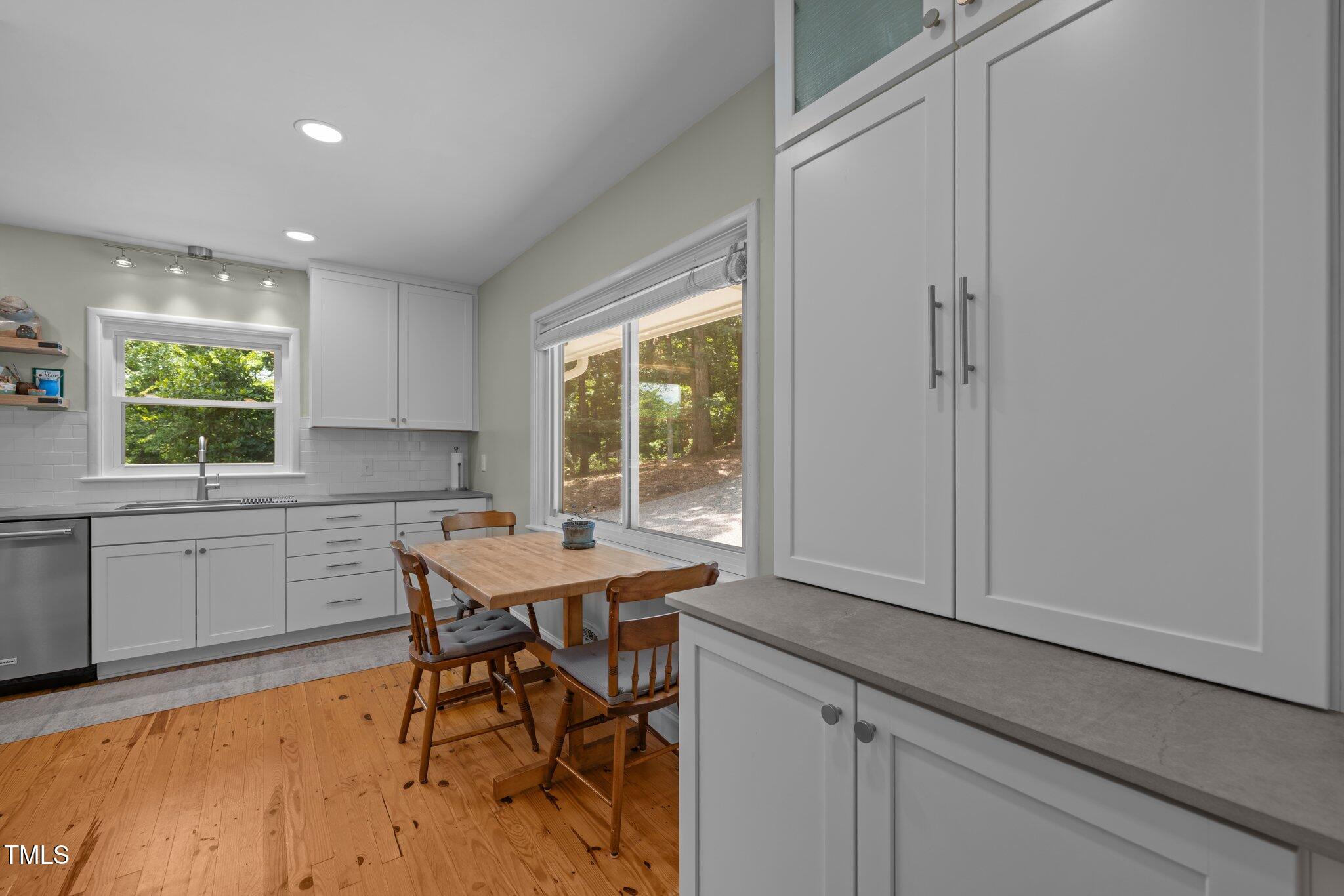 107 Ledge Lane