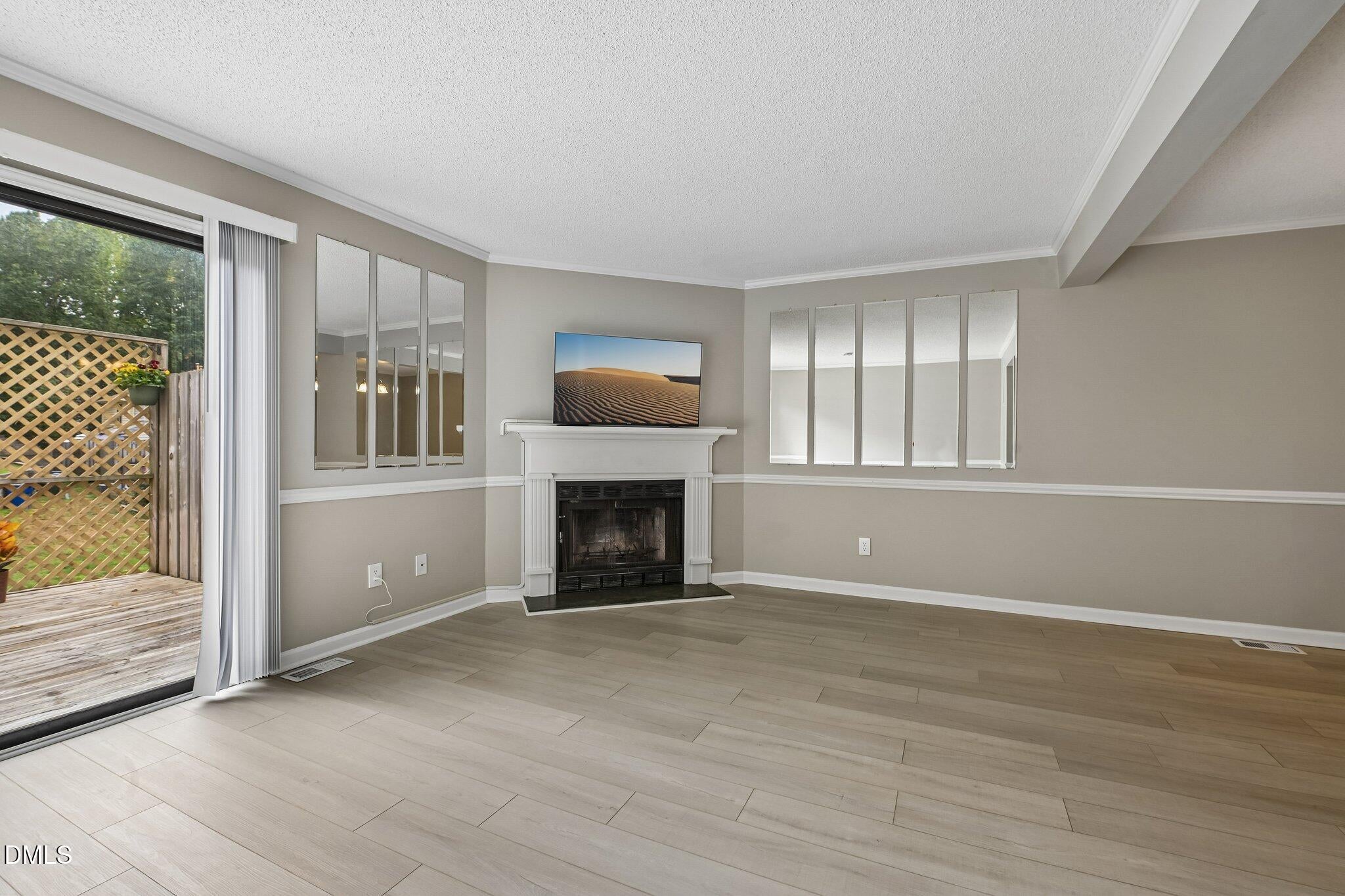 6556 Thetford Court