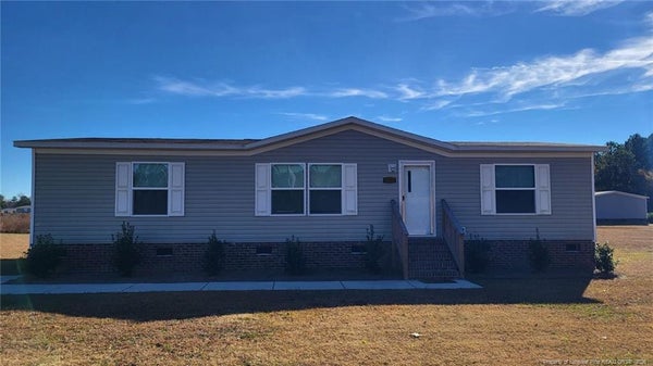 4076 MEADOW RD, LUMBERTON, NC 28358 - Image da06a0c26af10f6072f45fe545a7cb47/3768864931
