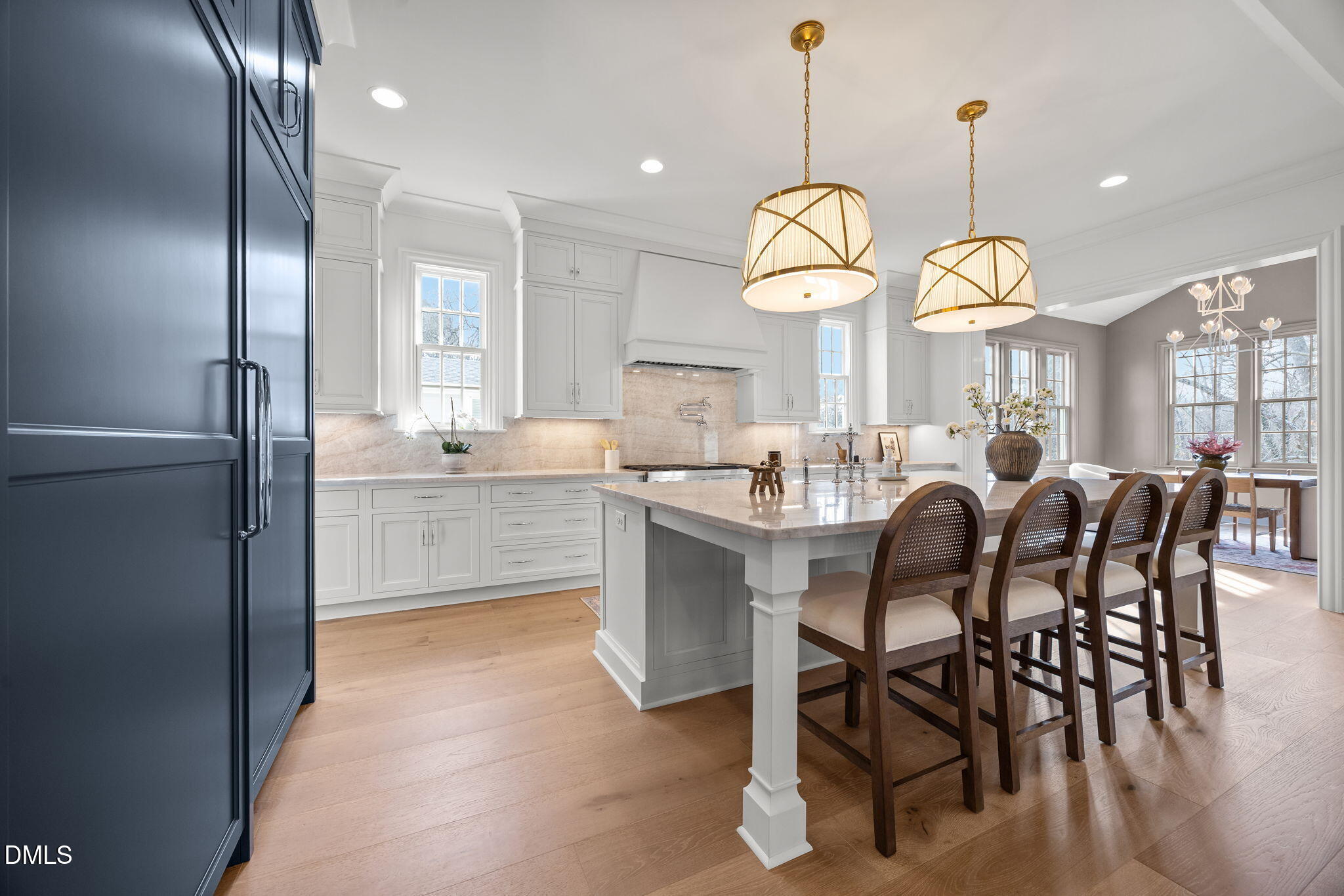 126 E Drewry Lane