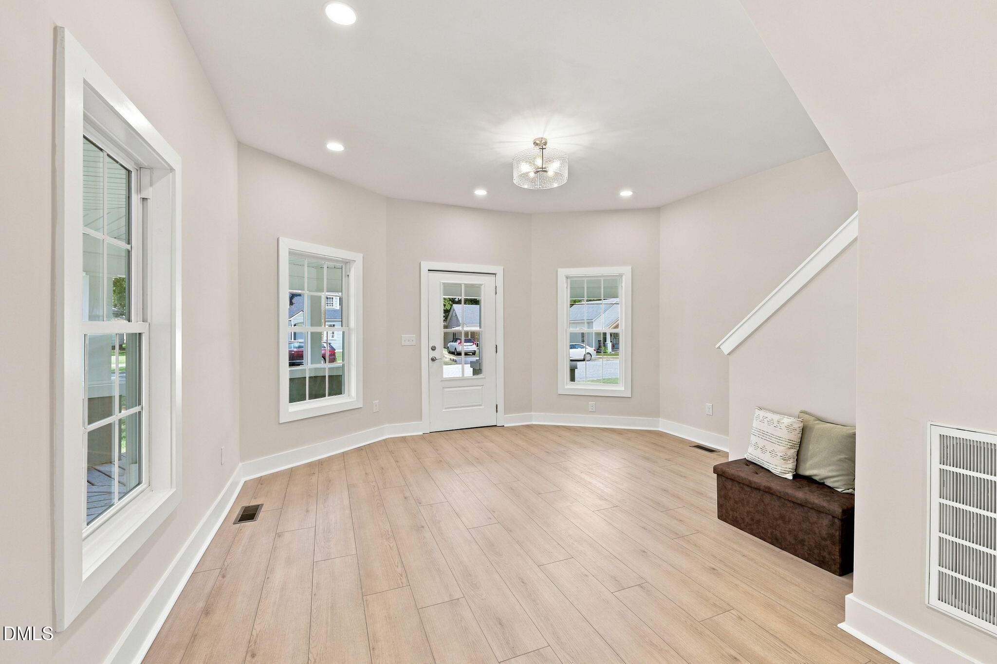 406 N Webb Street