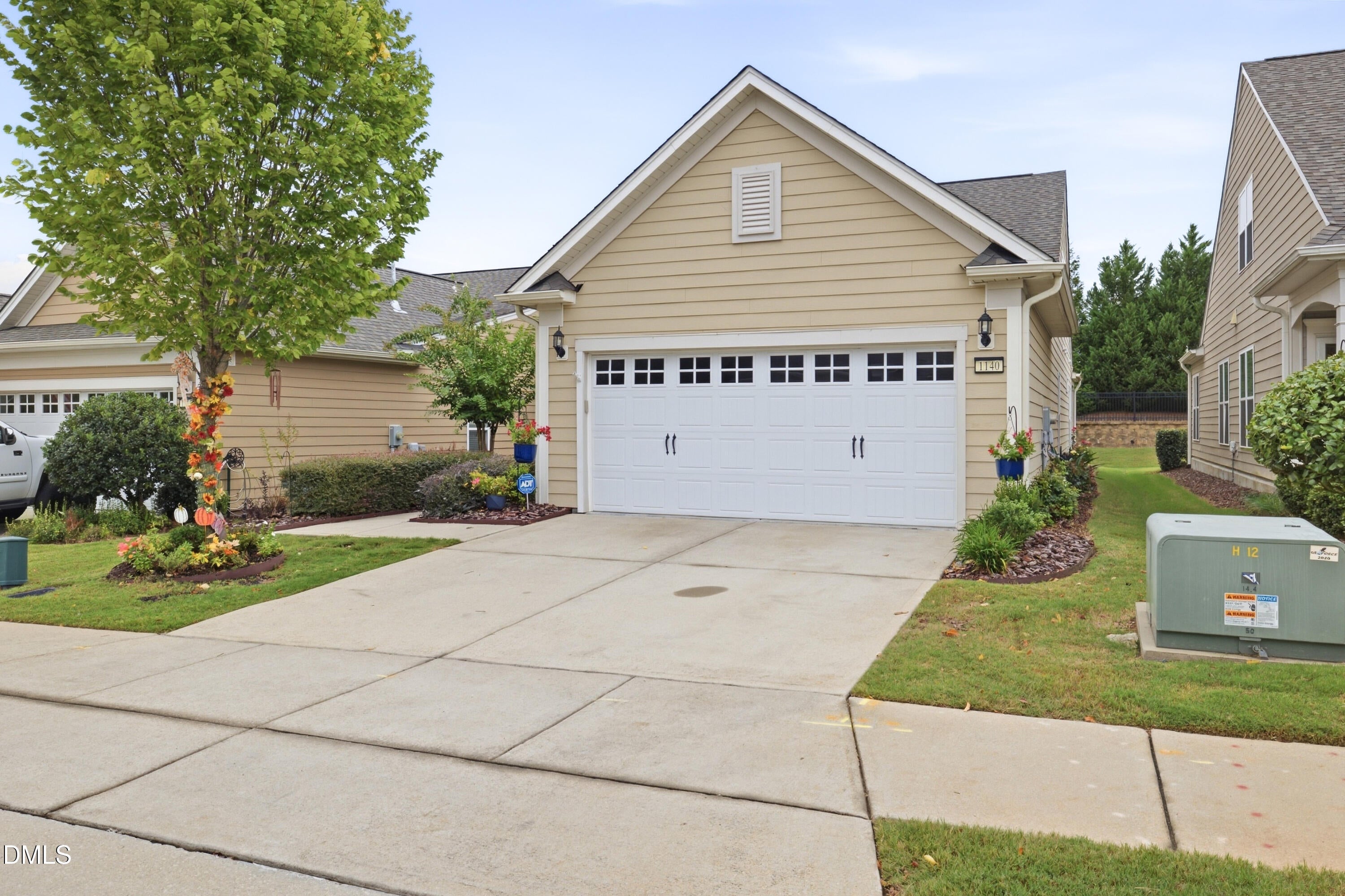 1140 E Rosedale Creek Drive