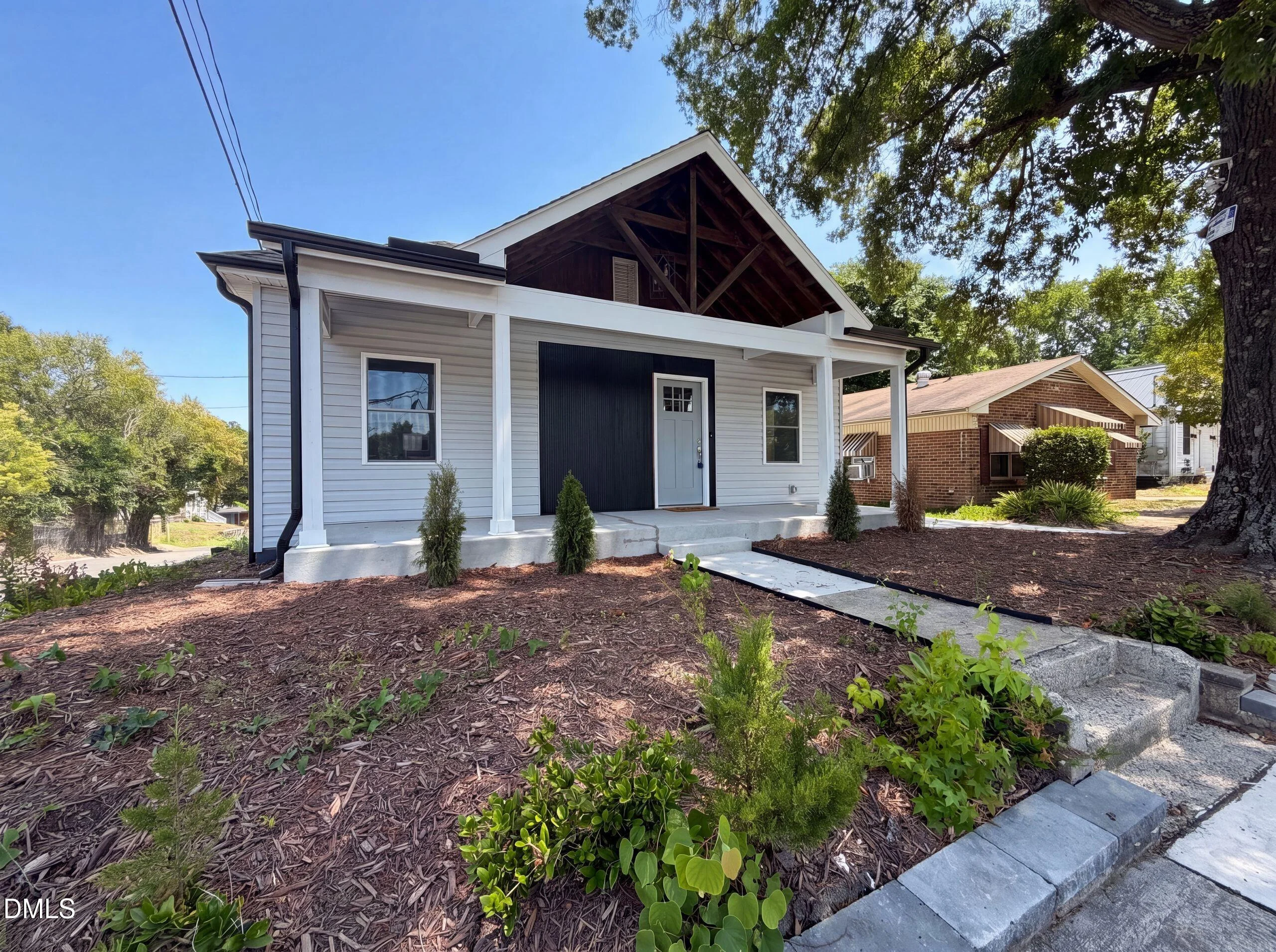 1501 S Roxboro Street