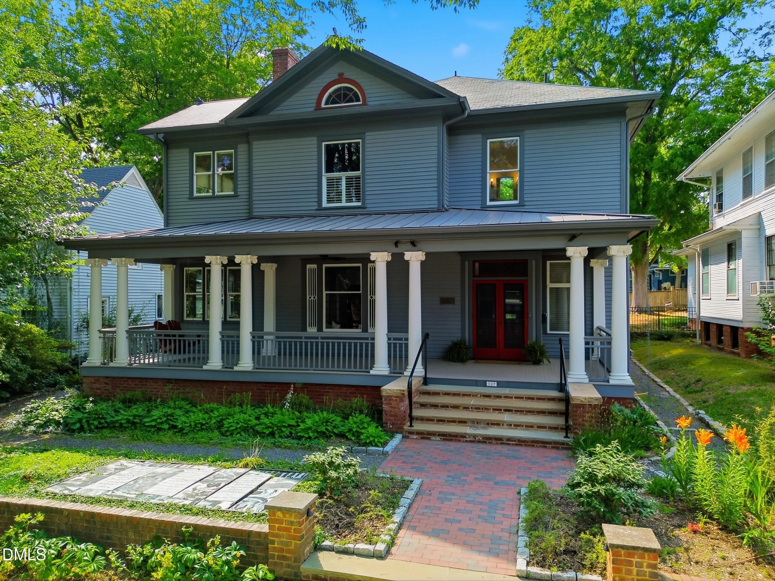127 Forest Road