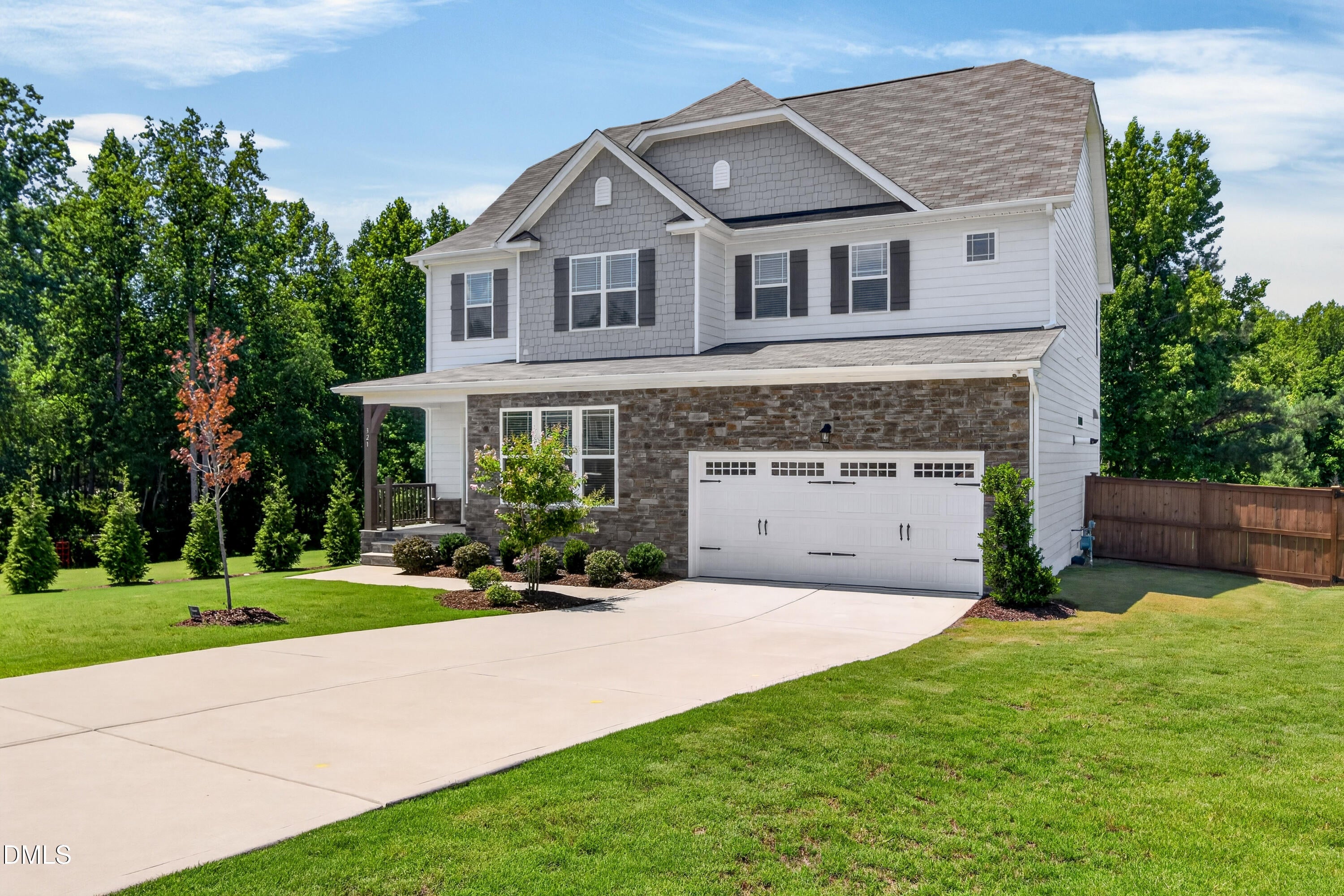 321 Lily Oak Drive