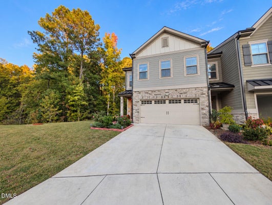 2039 MAGGIE VALLEY DR, APEX, NC 27502 - Image dcc6fc188cb519f2a1d58efdfa51f011/3462518255