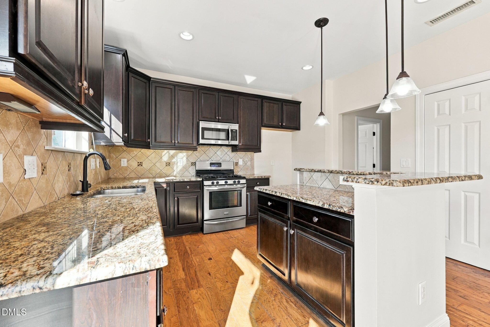 1021 Harvest Point Drive