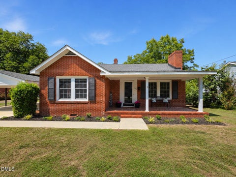 Photo of 209 N Watauga Avenue, Dunn, NC 28334 (MLS # 10190299)