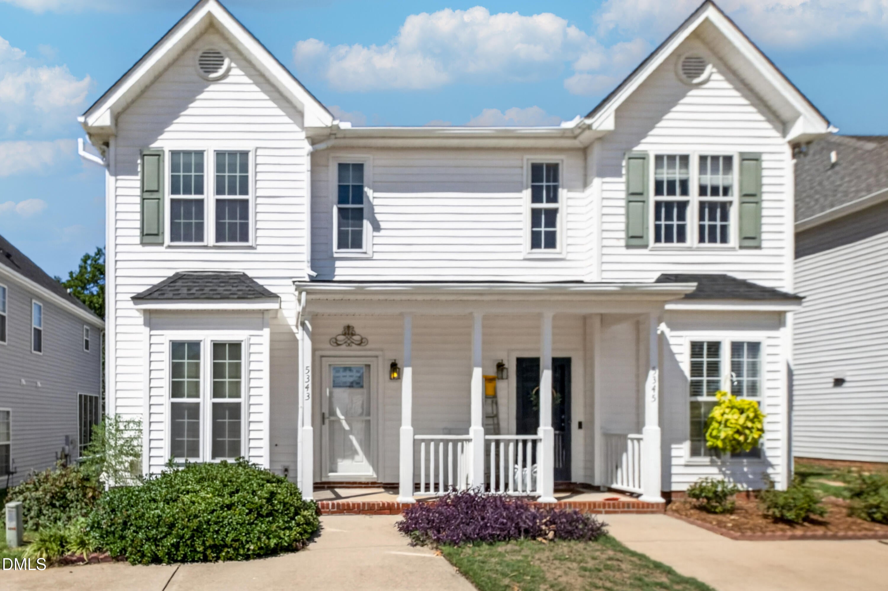 5343 Cog Hill Court