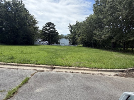 801 2ND AVE, SELMA, NC 27576 - Image dd71d2a566fe3ddef49f95bee0116c0f/3456179647