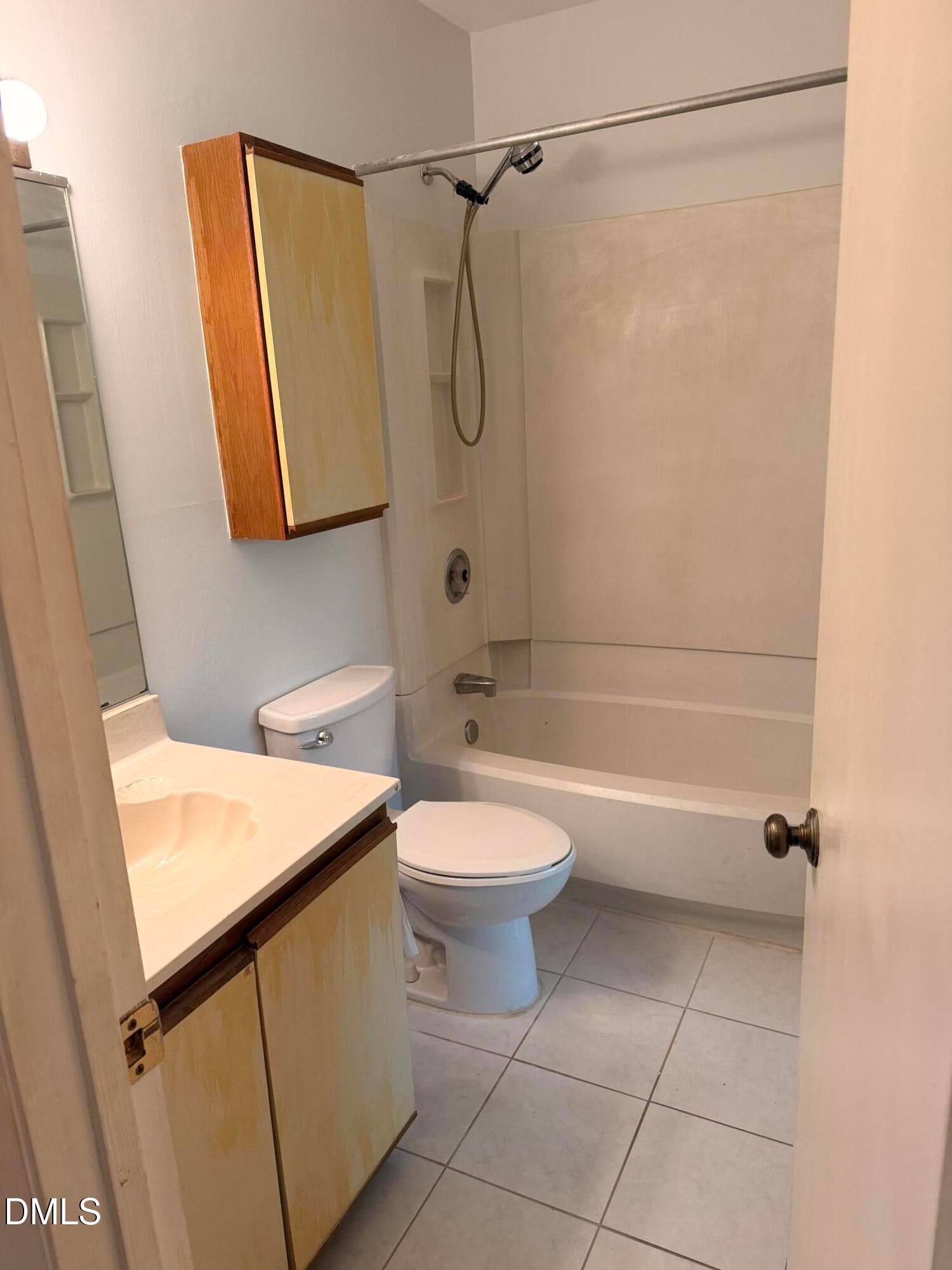 225 Summerwalk Circle