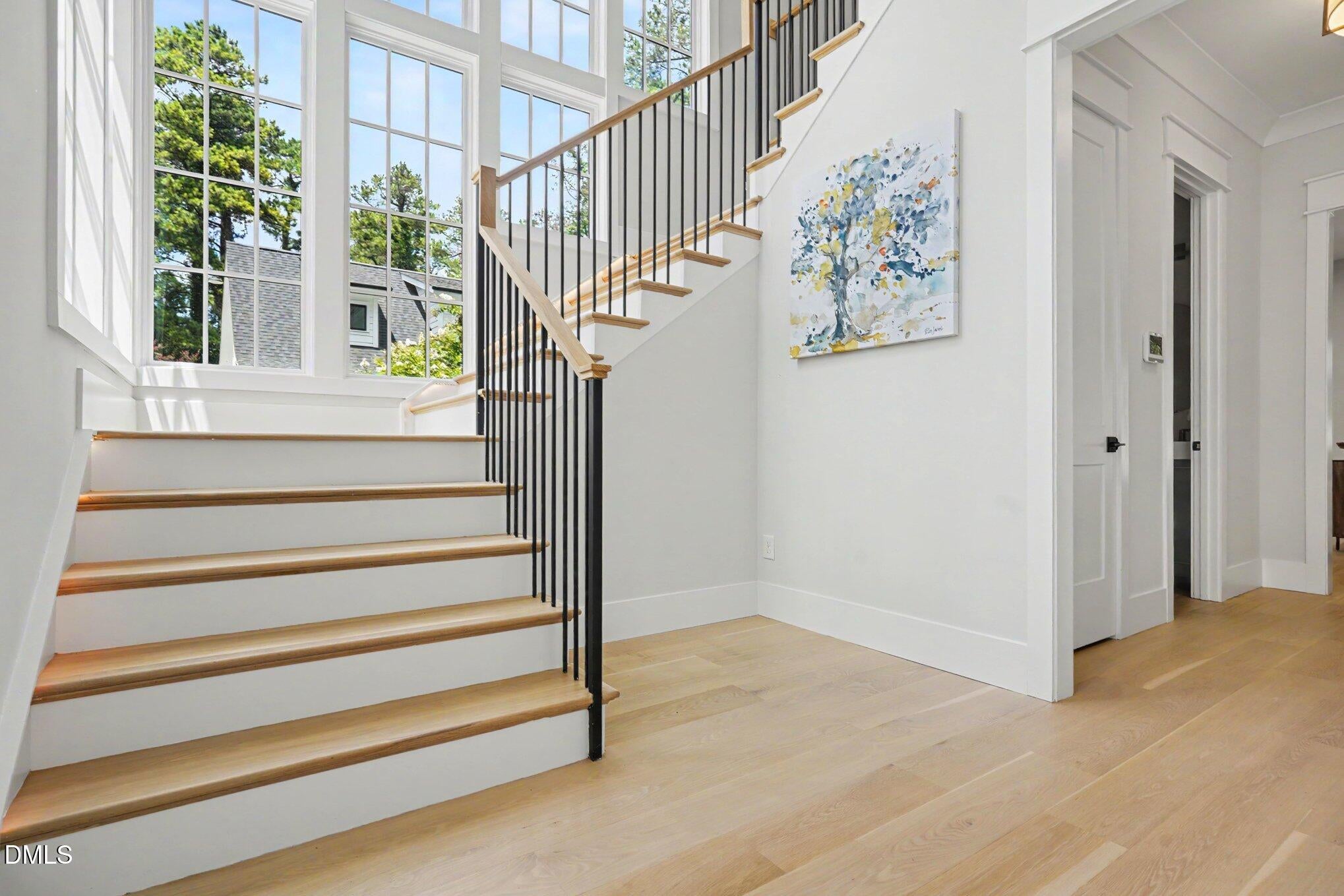 712 Hamilton Road